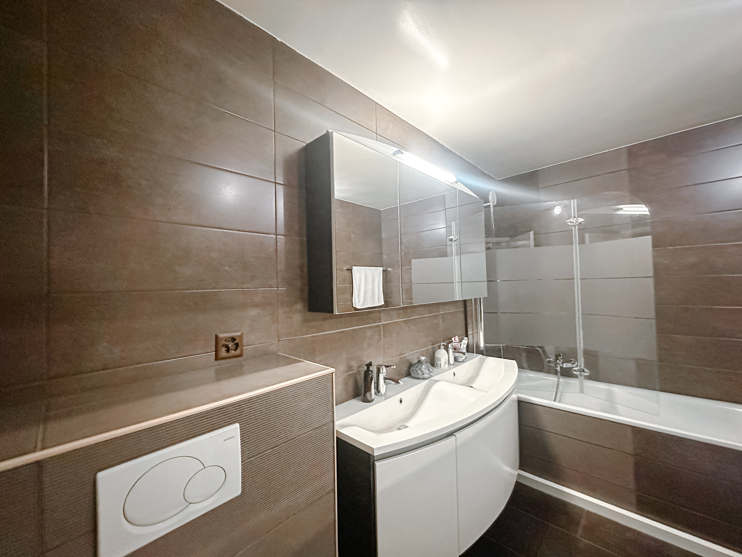Interior view 5