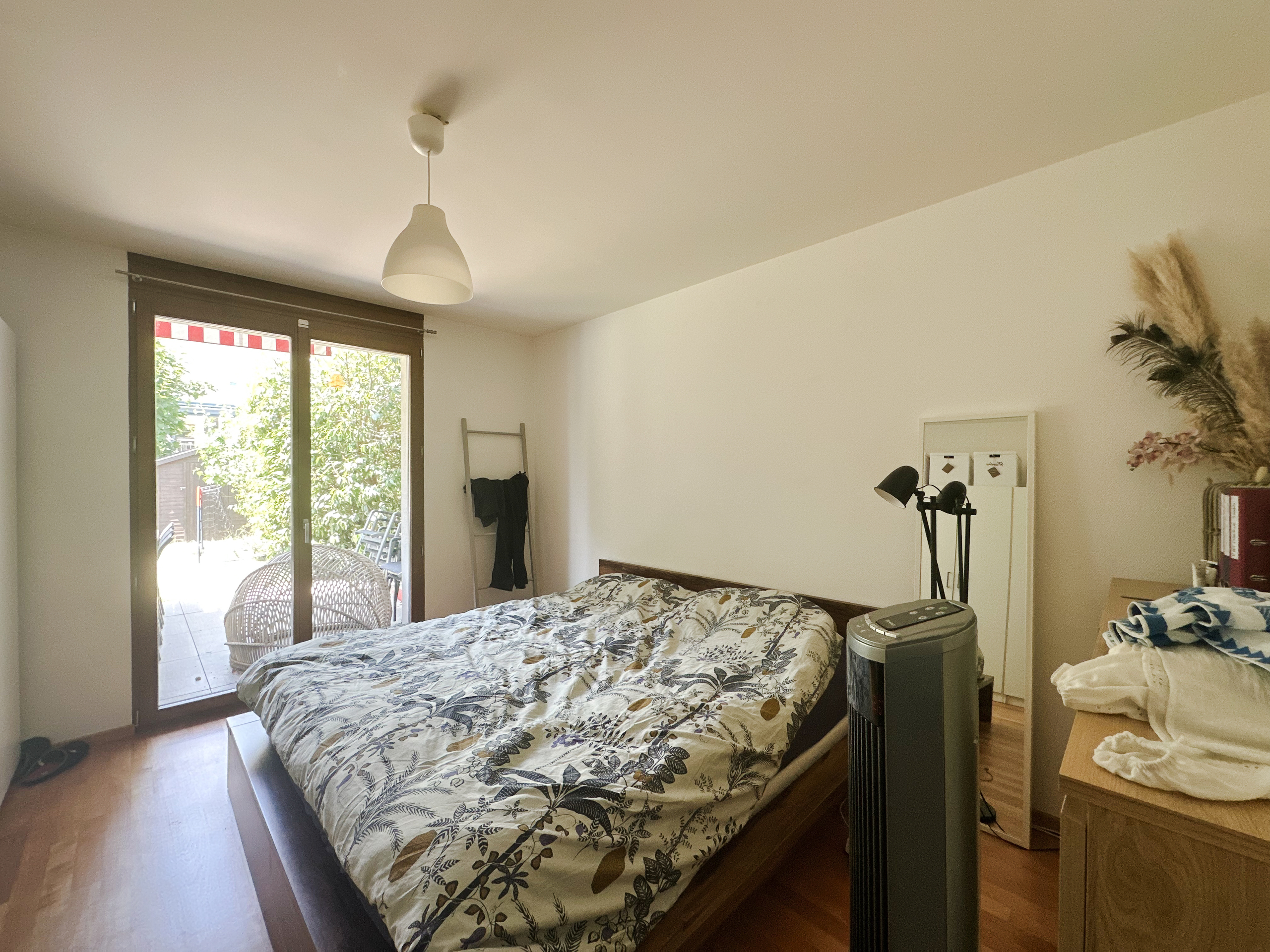 Interior view 3