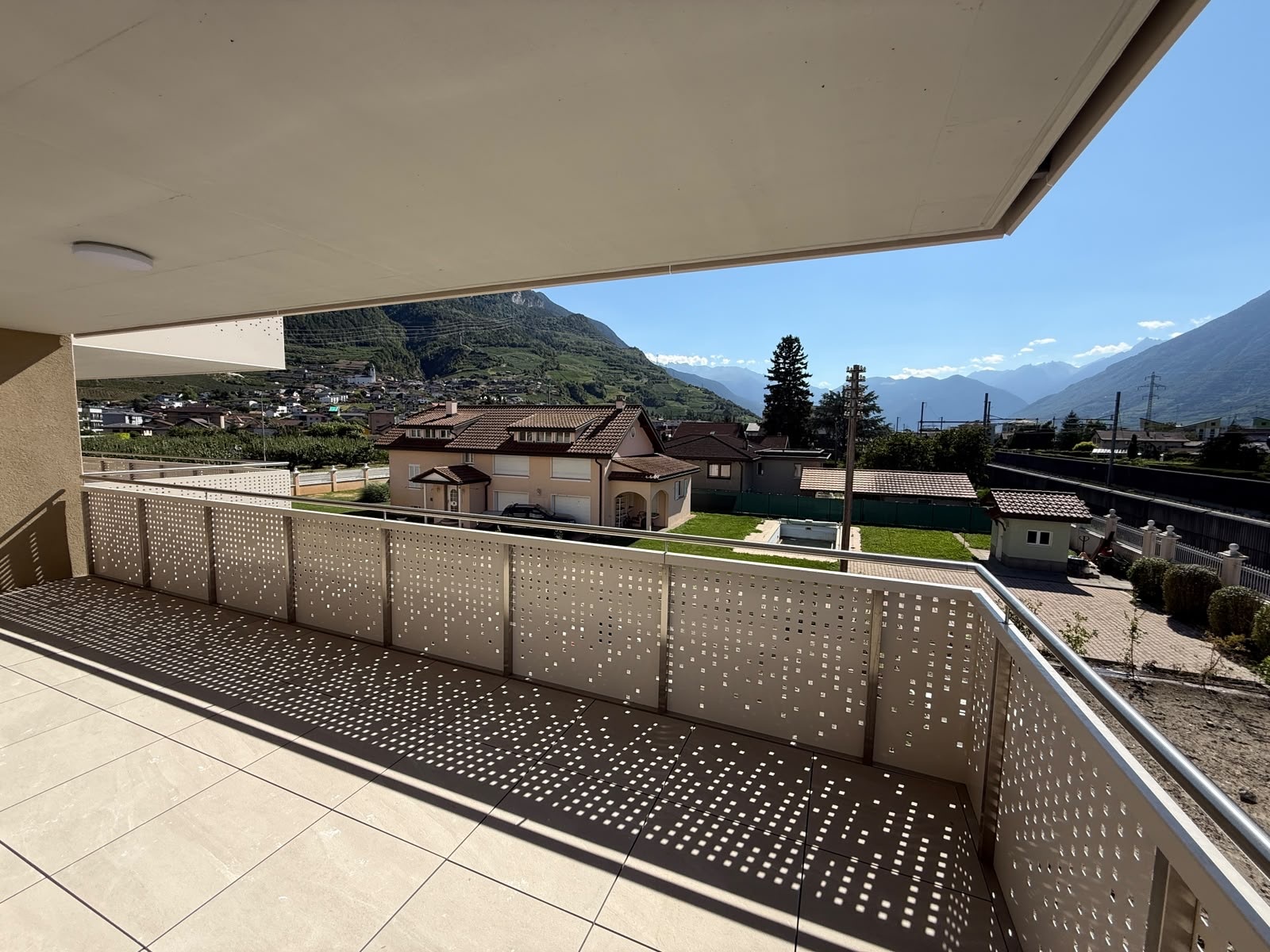 Vista esteriore 2