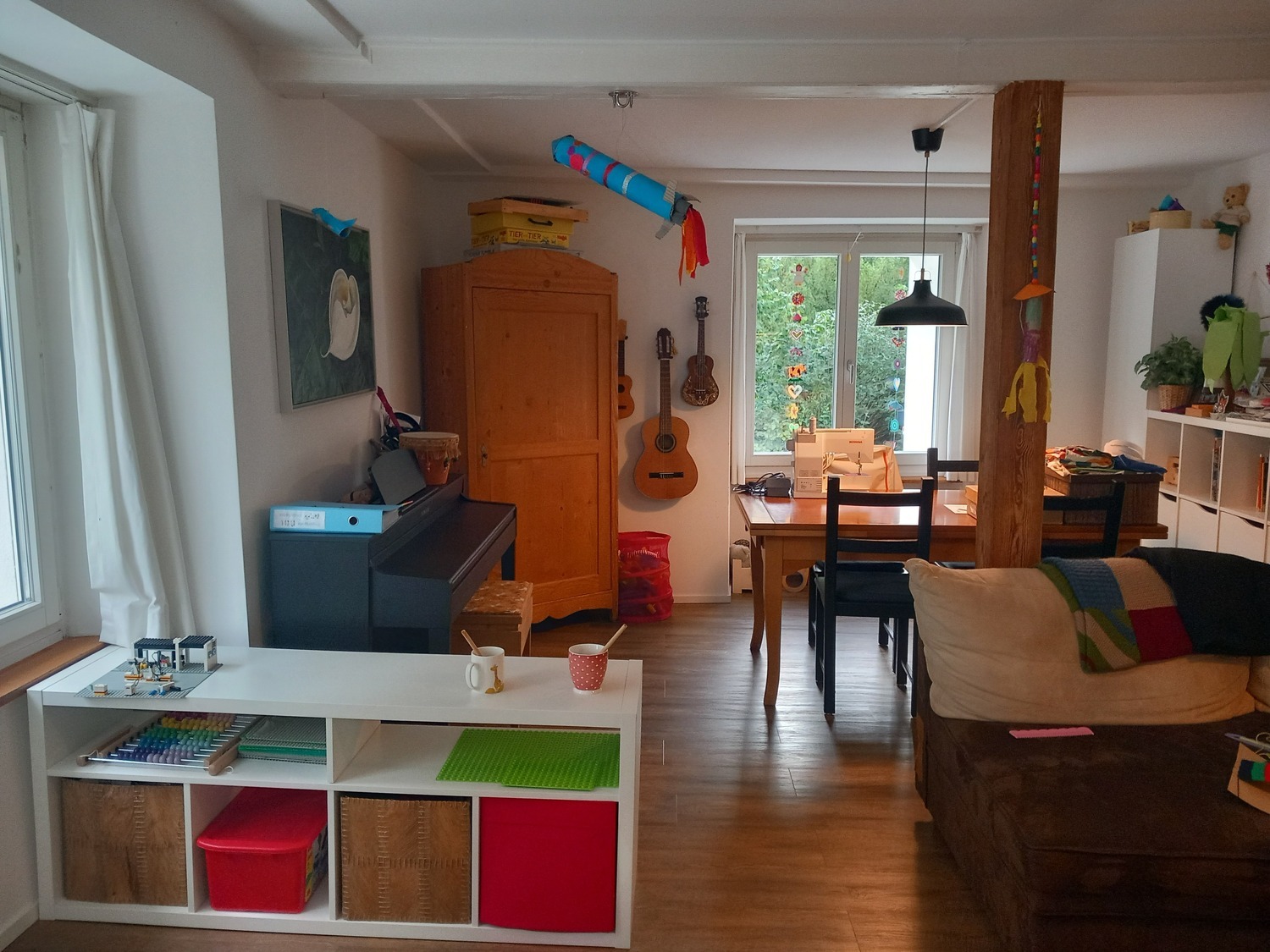 Photo 1