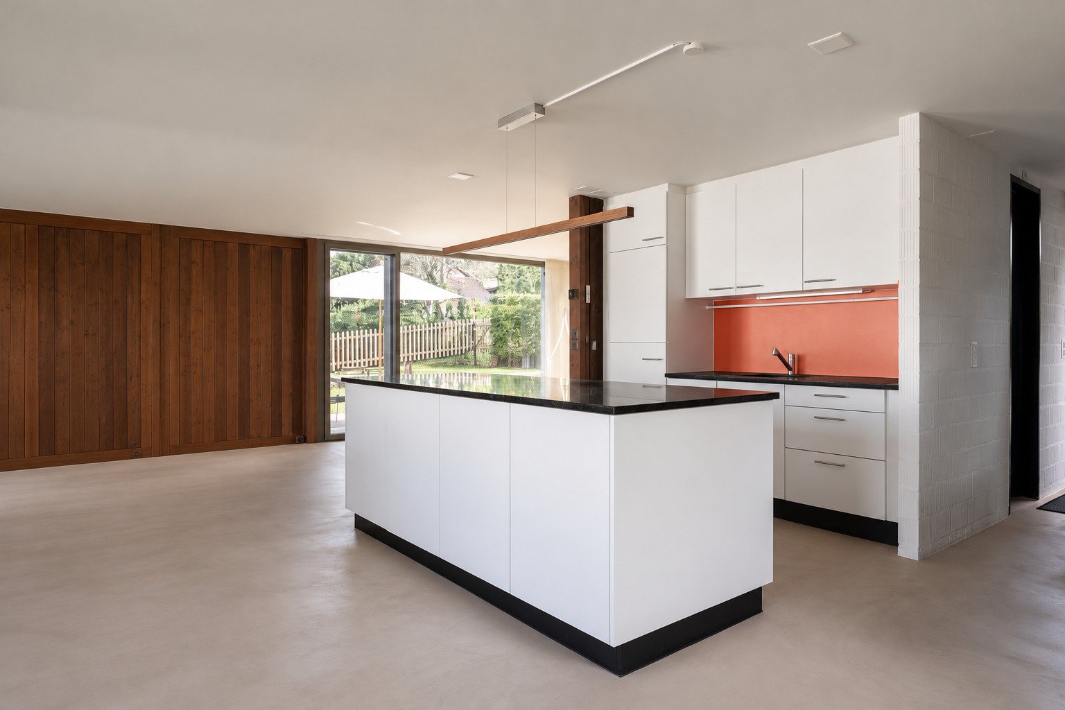 Interior view 4