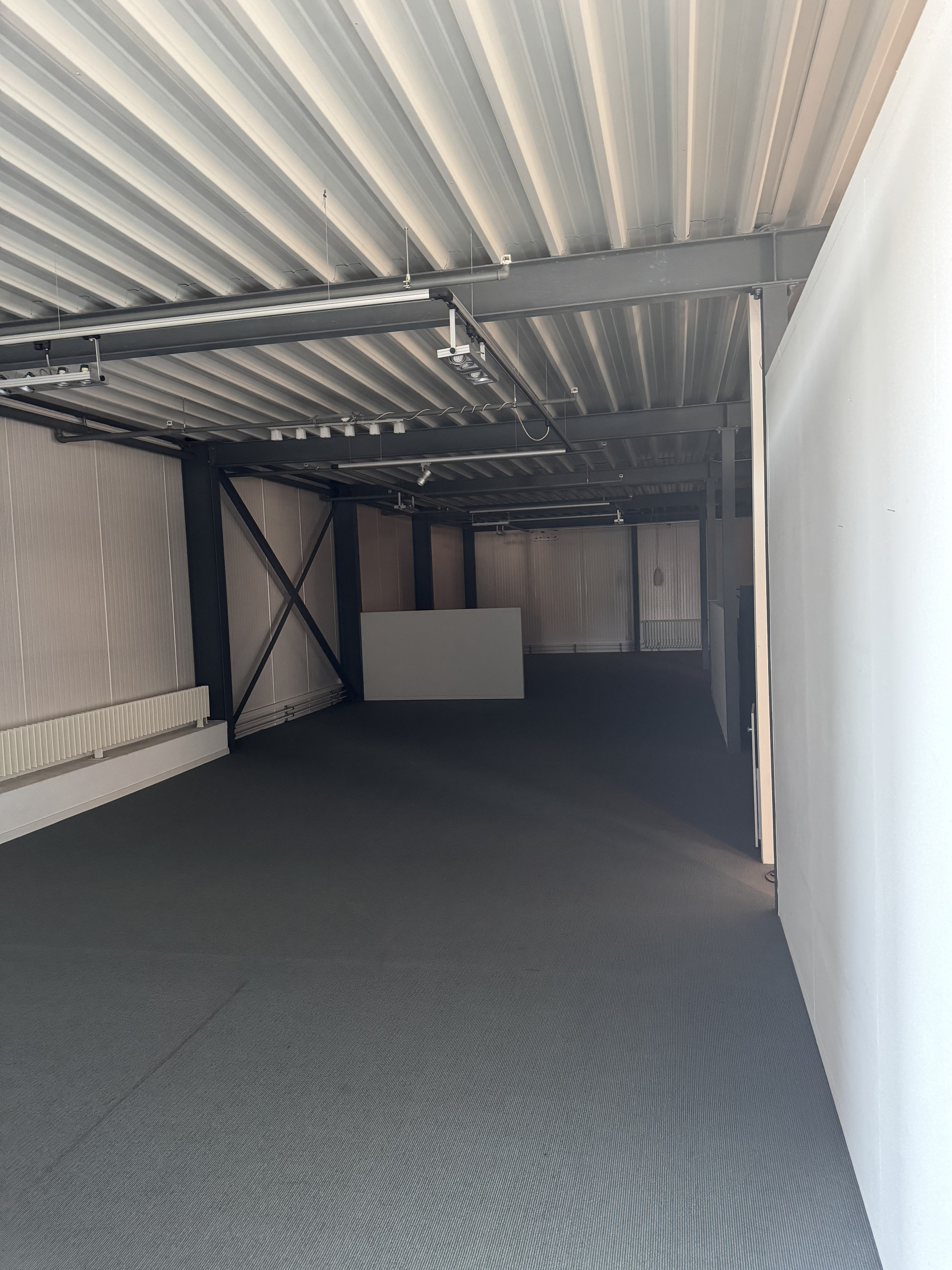 Interior view 9