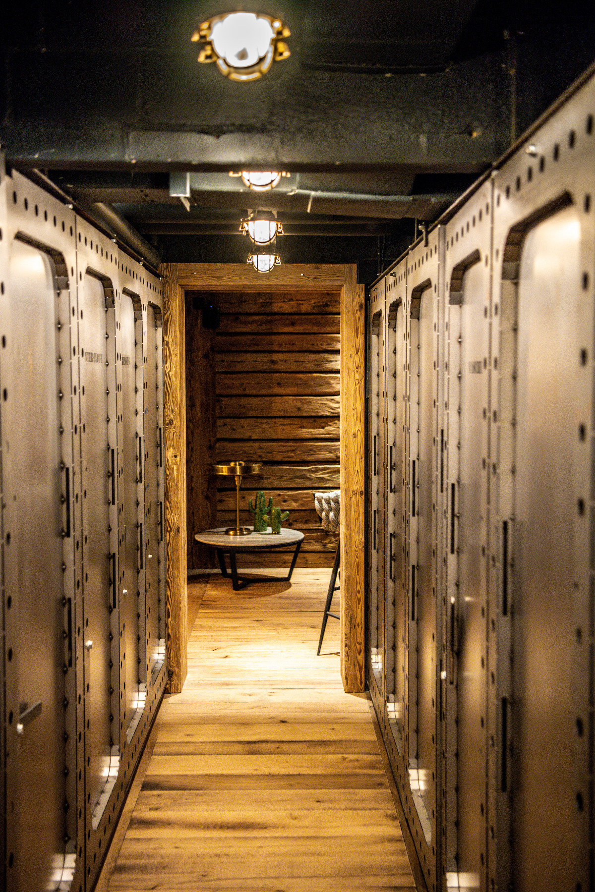 Interior view 15