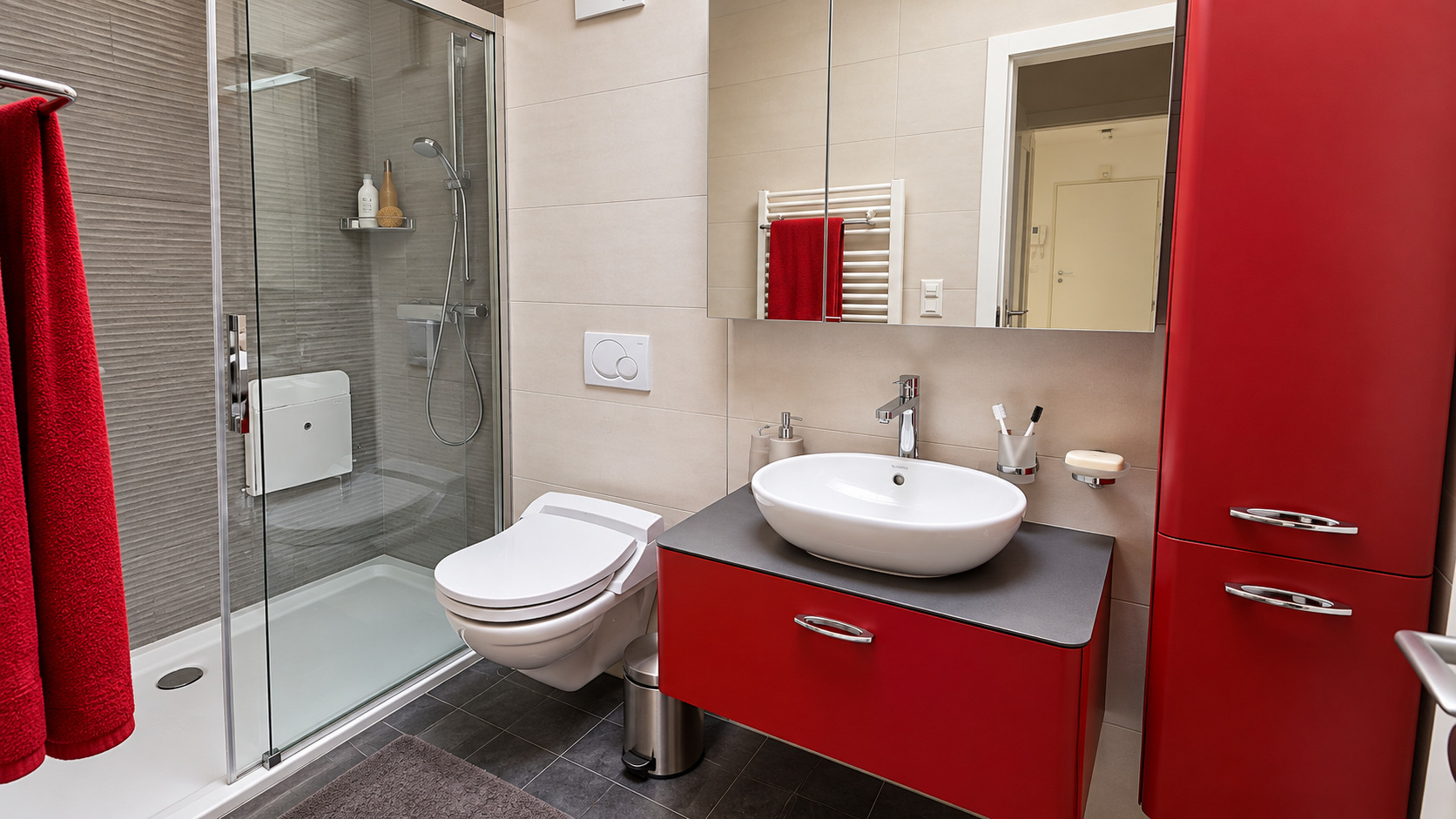 Interior view 4