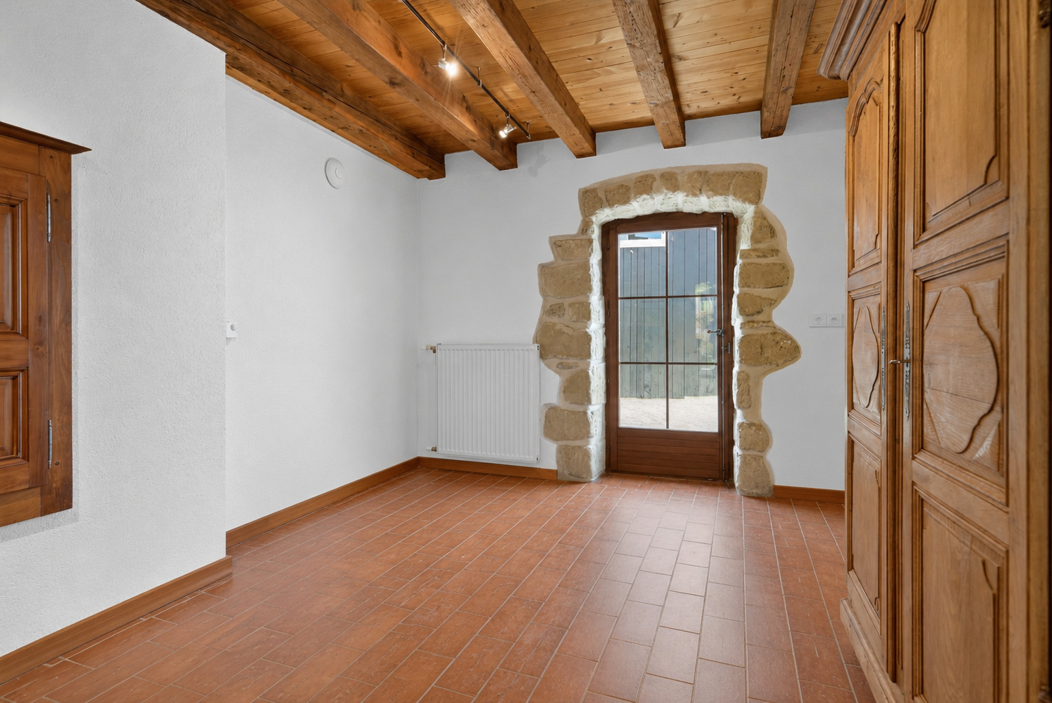 Interior view 2
