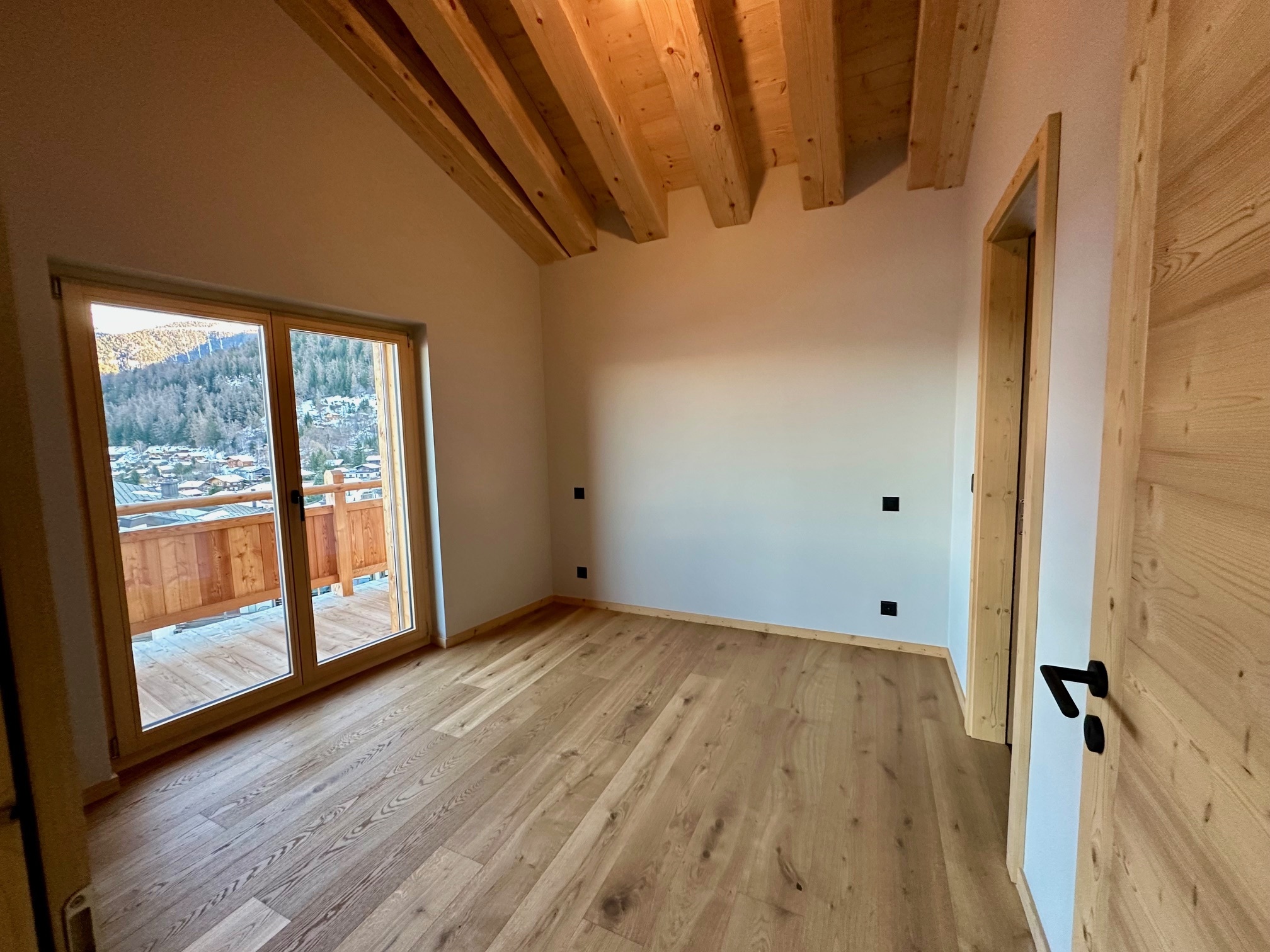 Interior view 1