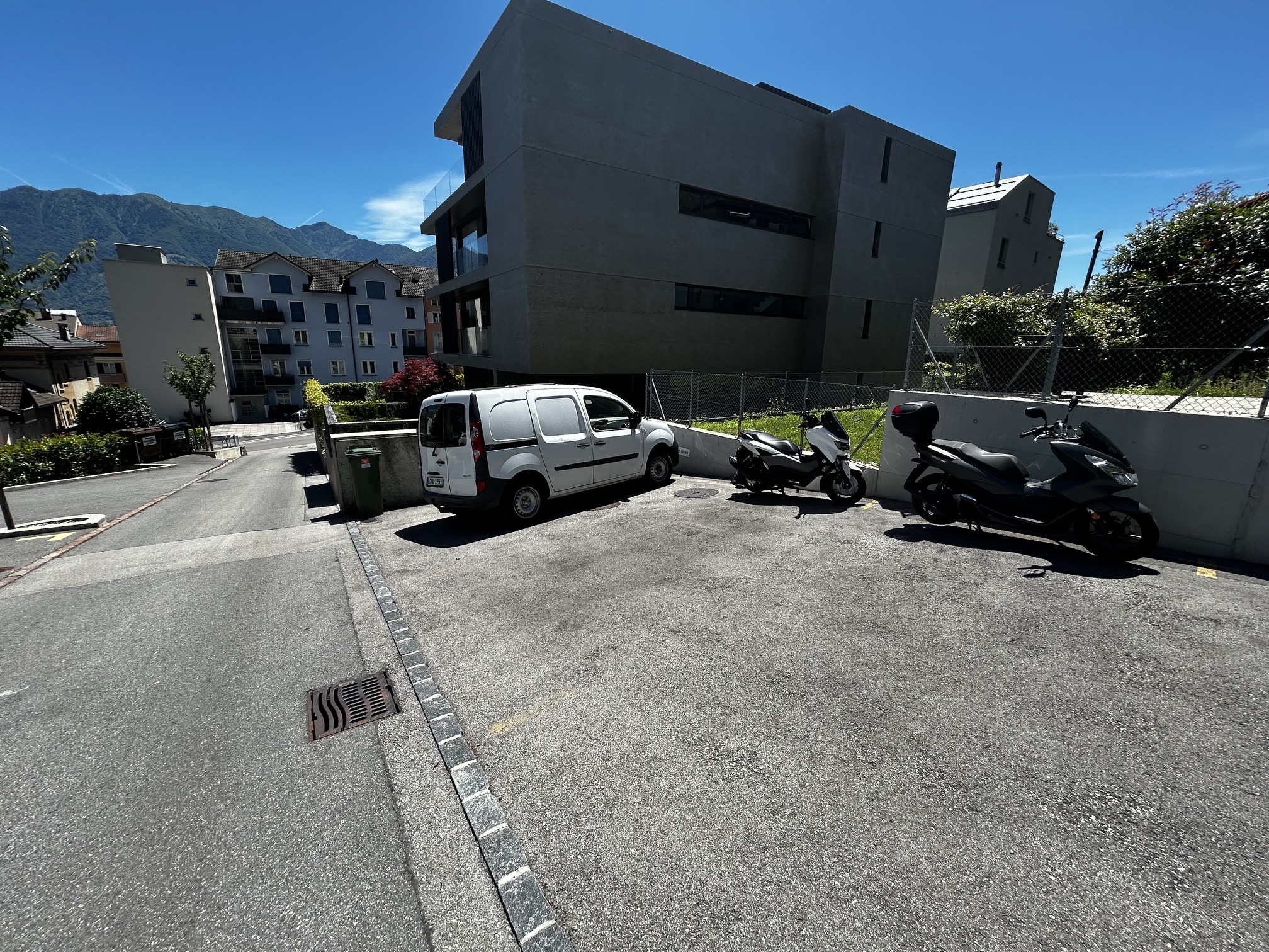 Exterior view 1