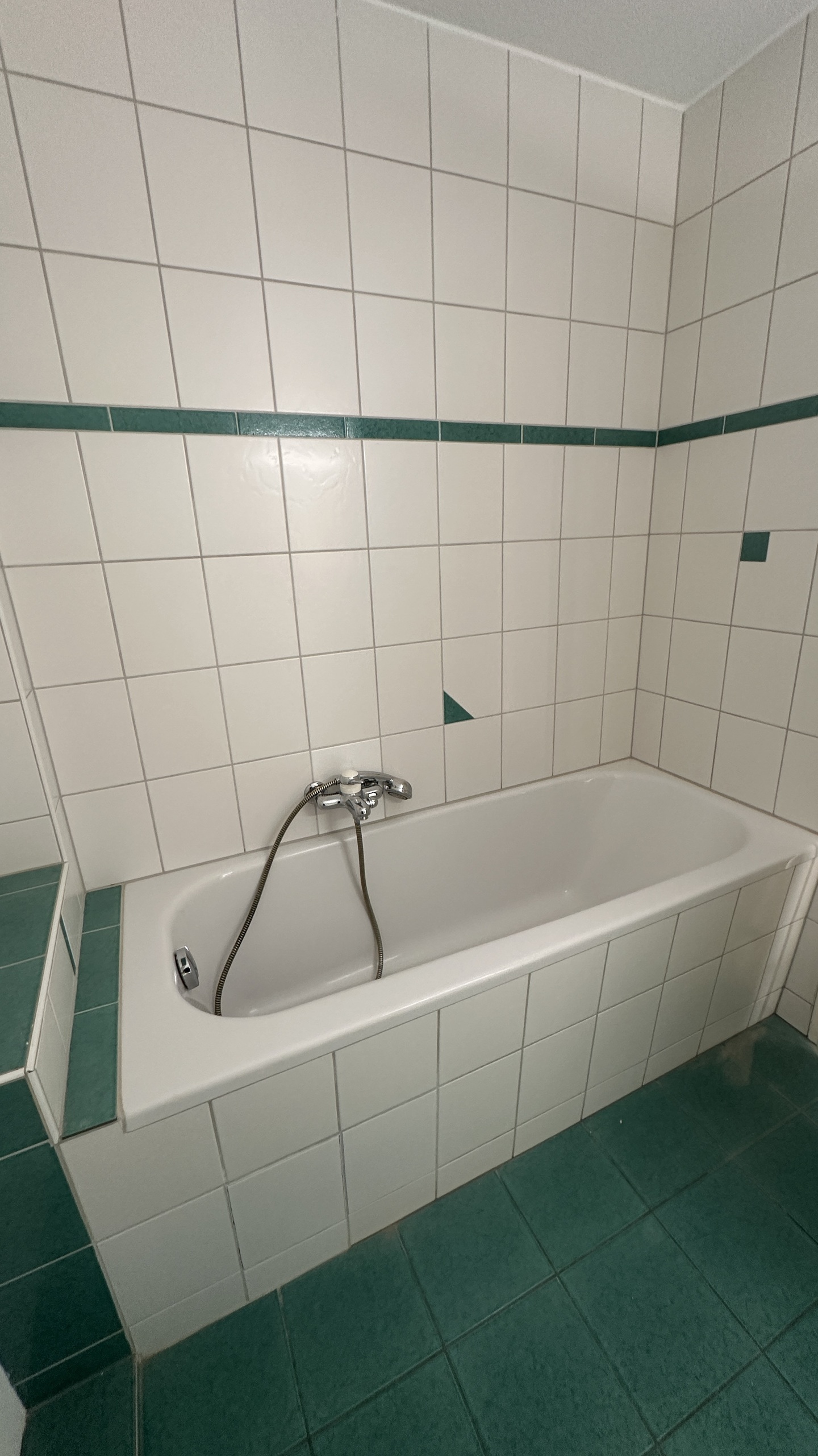 Badezimmer 1