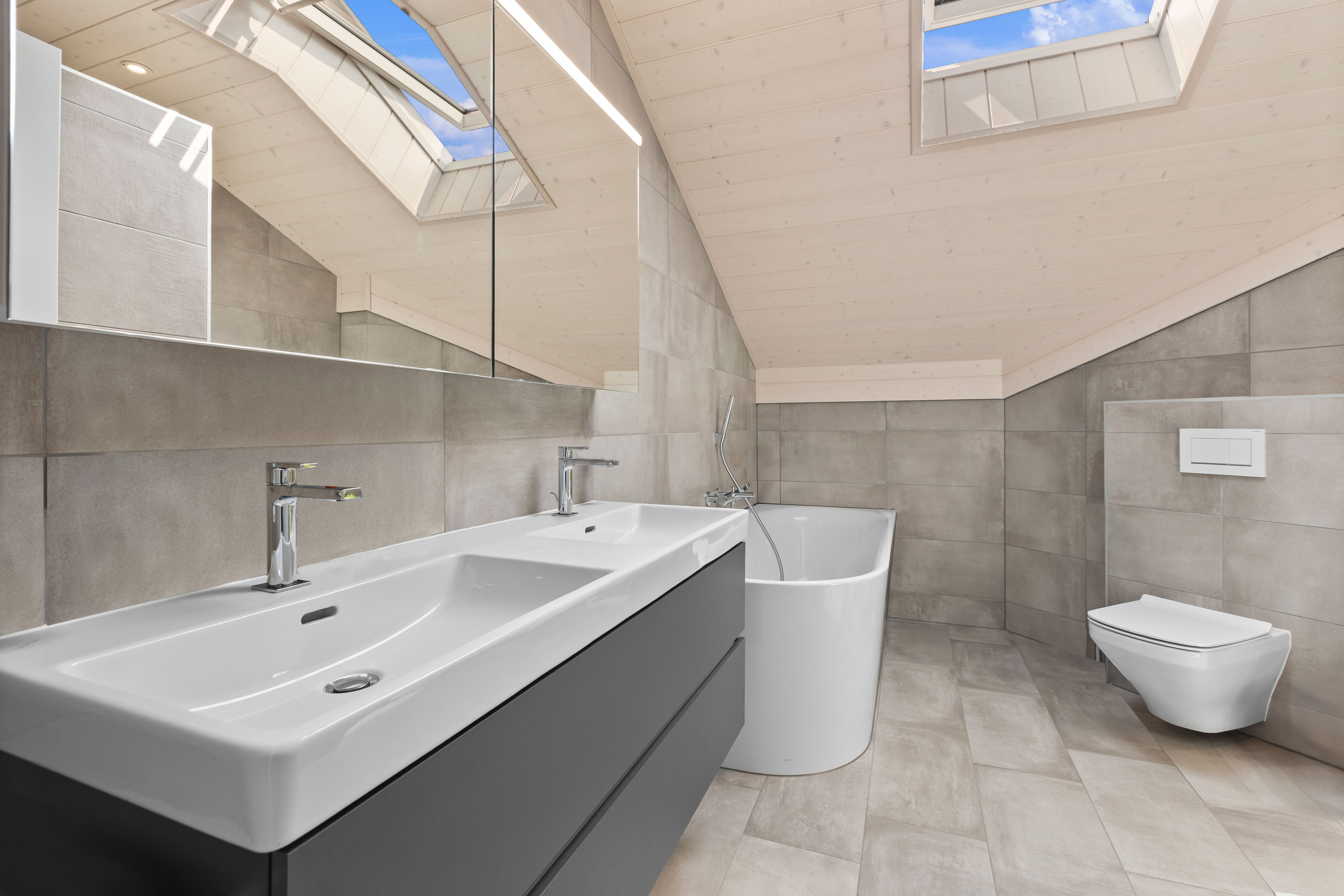 Salle de bain - Non contractuelle Salle de bain - Non contractuelle