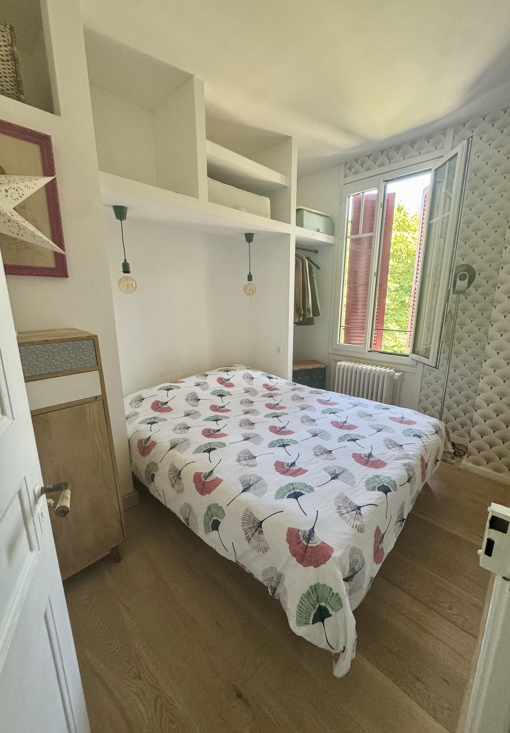 Interior view 5