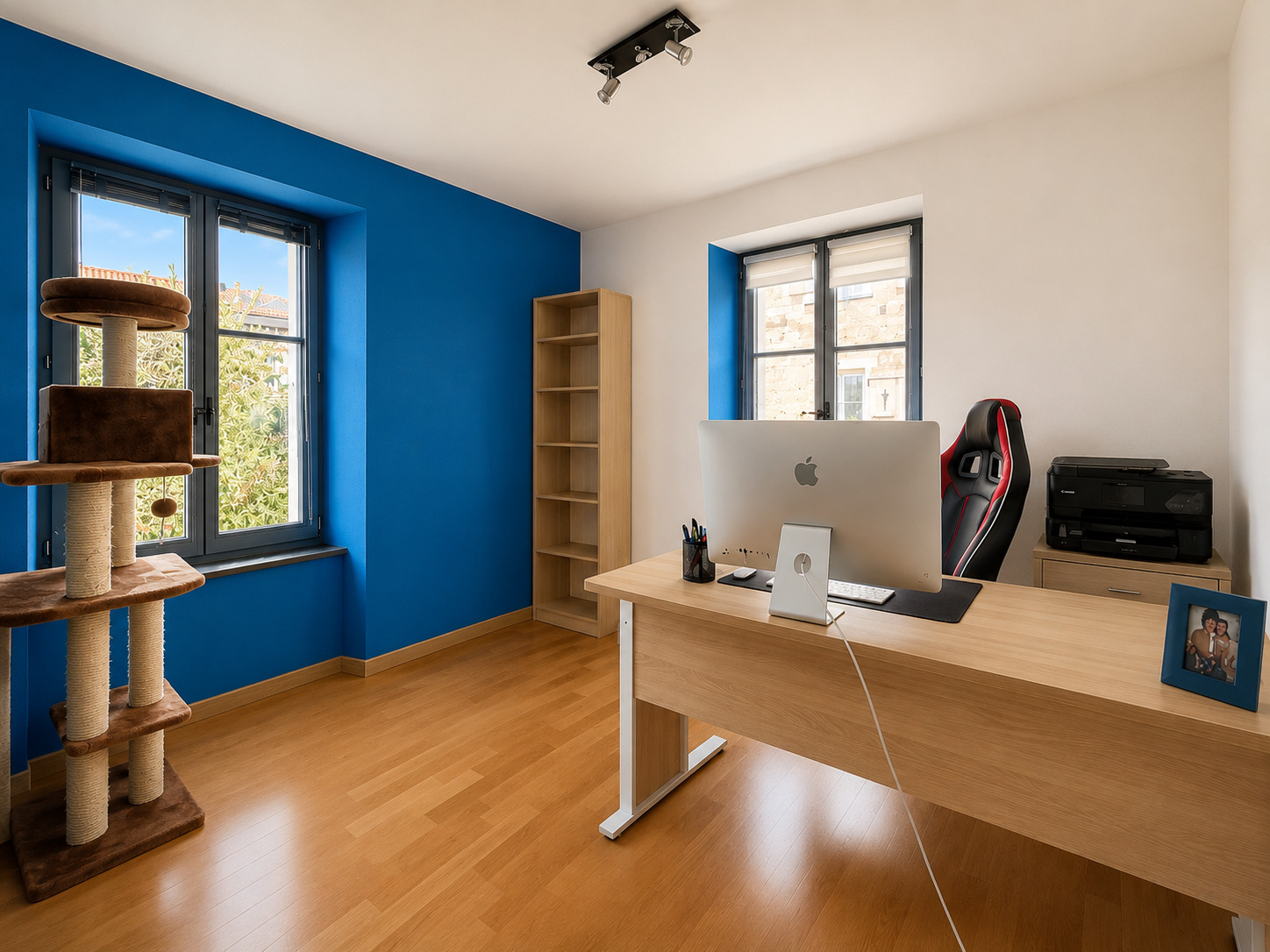 Interior view 5