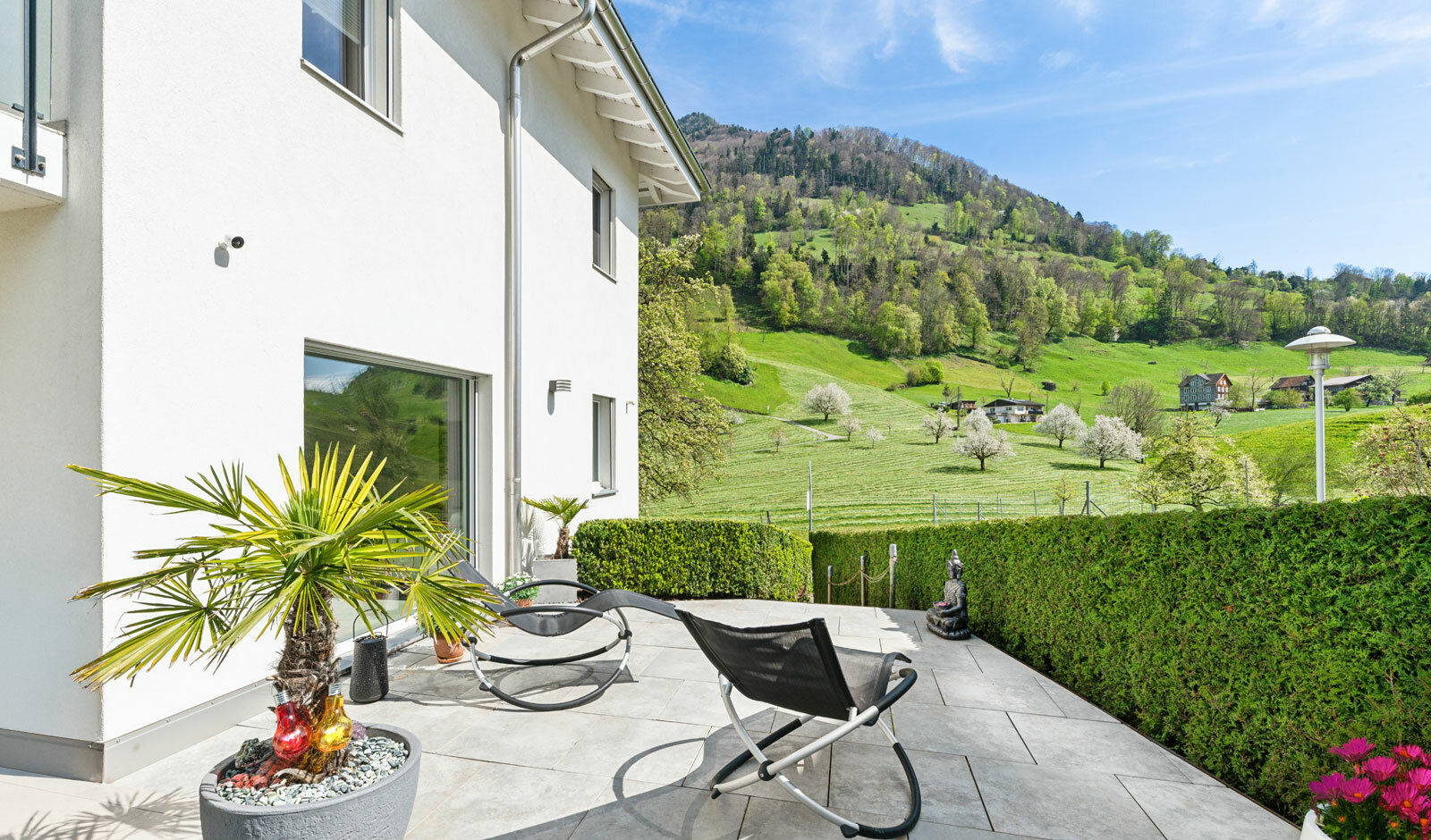 Weitere Fotos unter www.dv-immo.ch Weitere Fotos unter www.dv-immo.ch