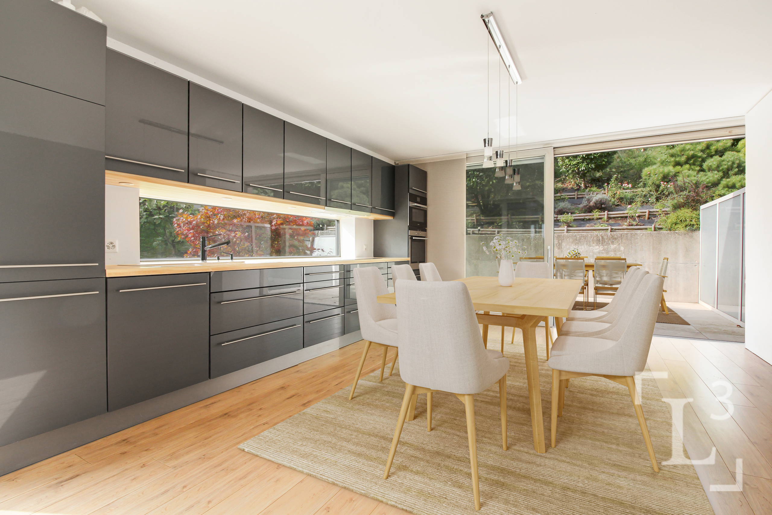 Cuisine ouverte / Salle à manger