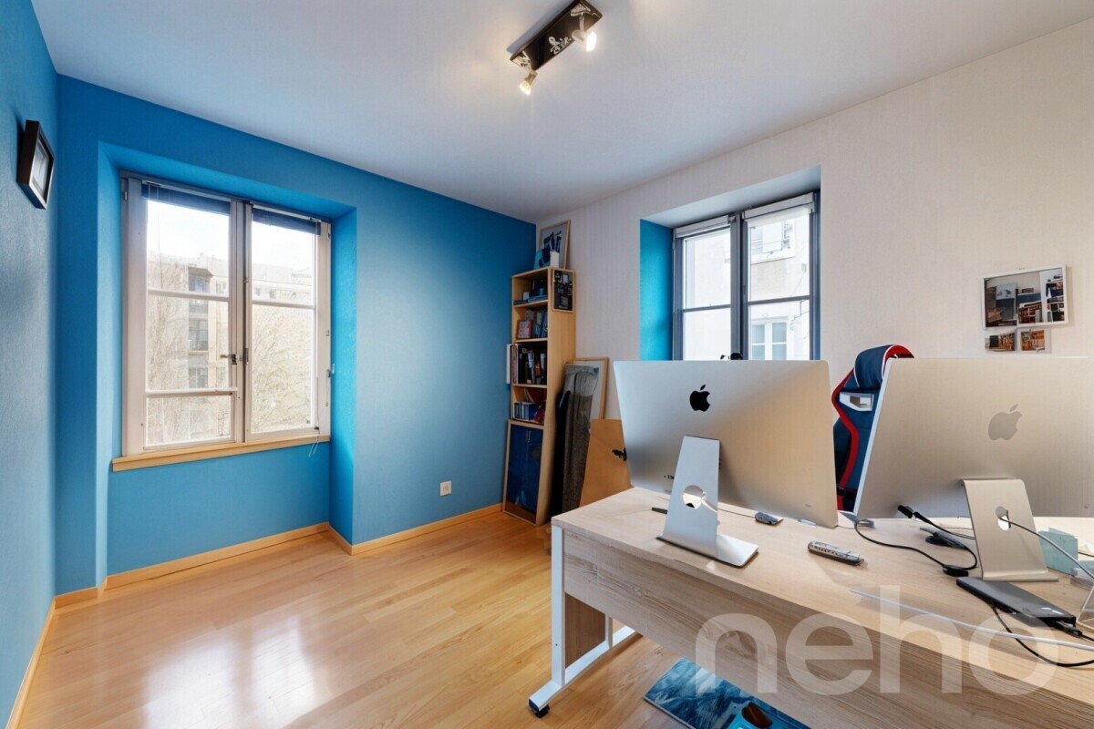 Photo 8