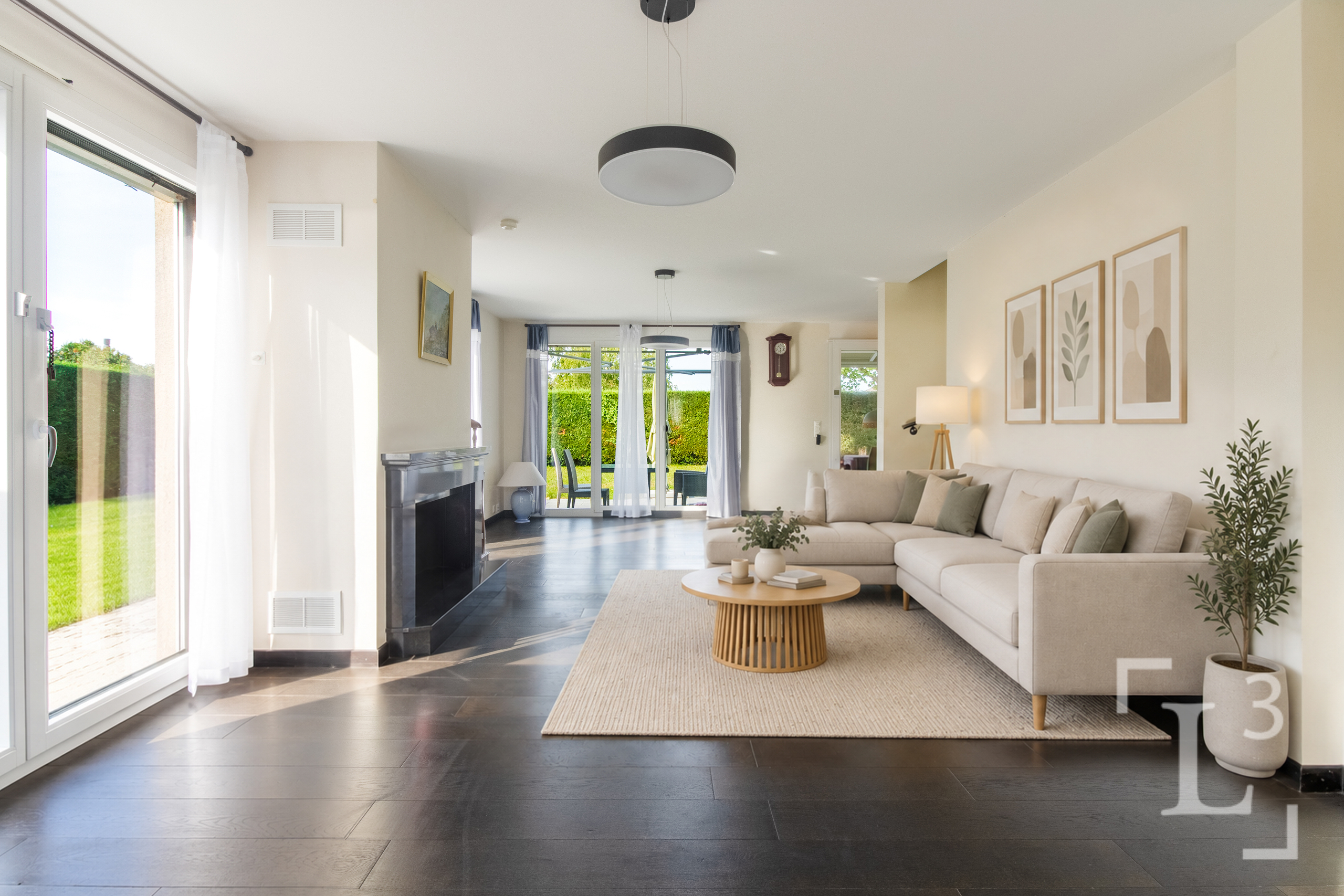 Living room with a fireplace (Home staging: furniture only) Living room with a fireplace (Home staging: furniture only)