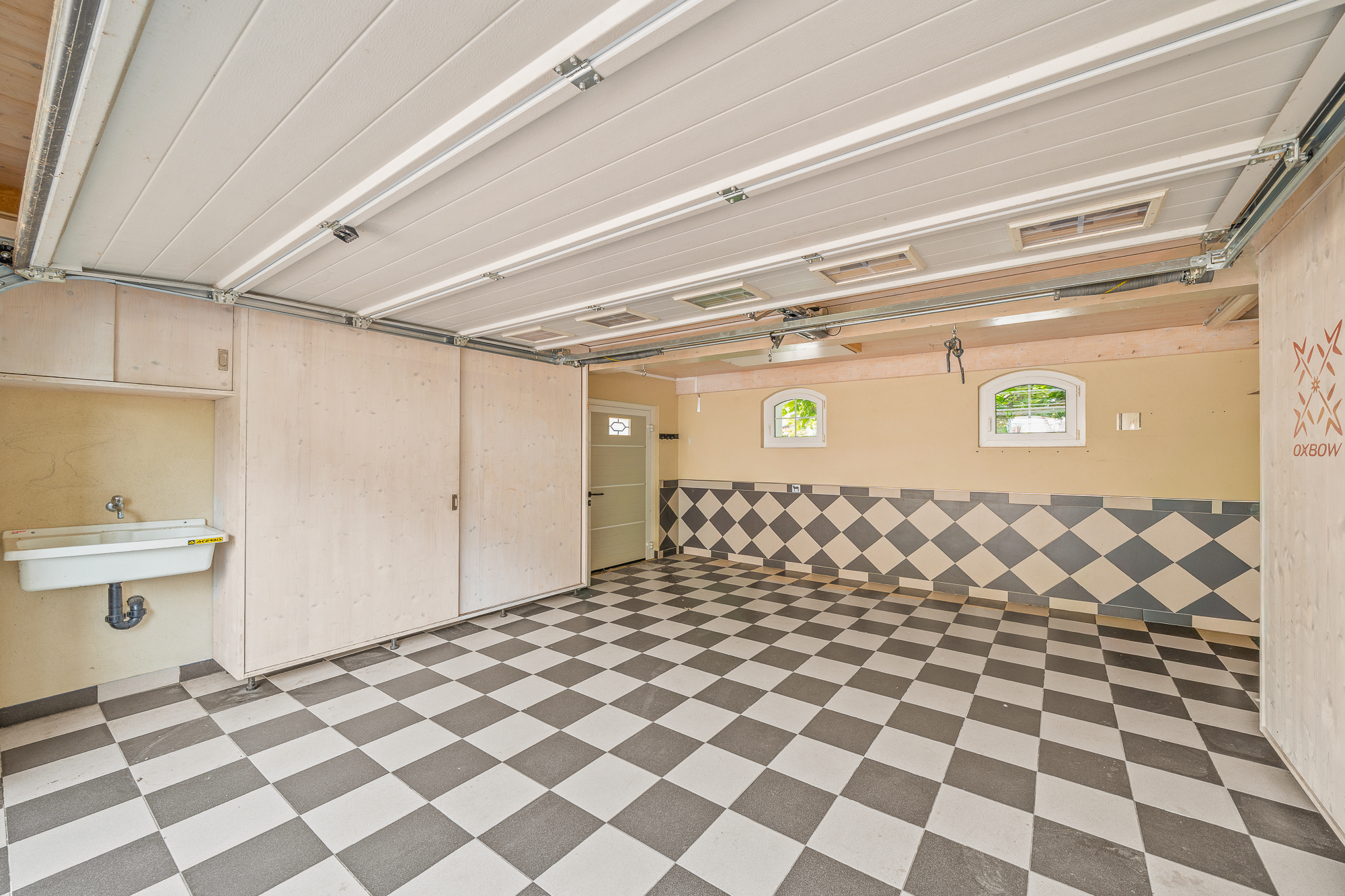 Interior view 13
