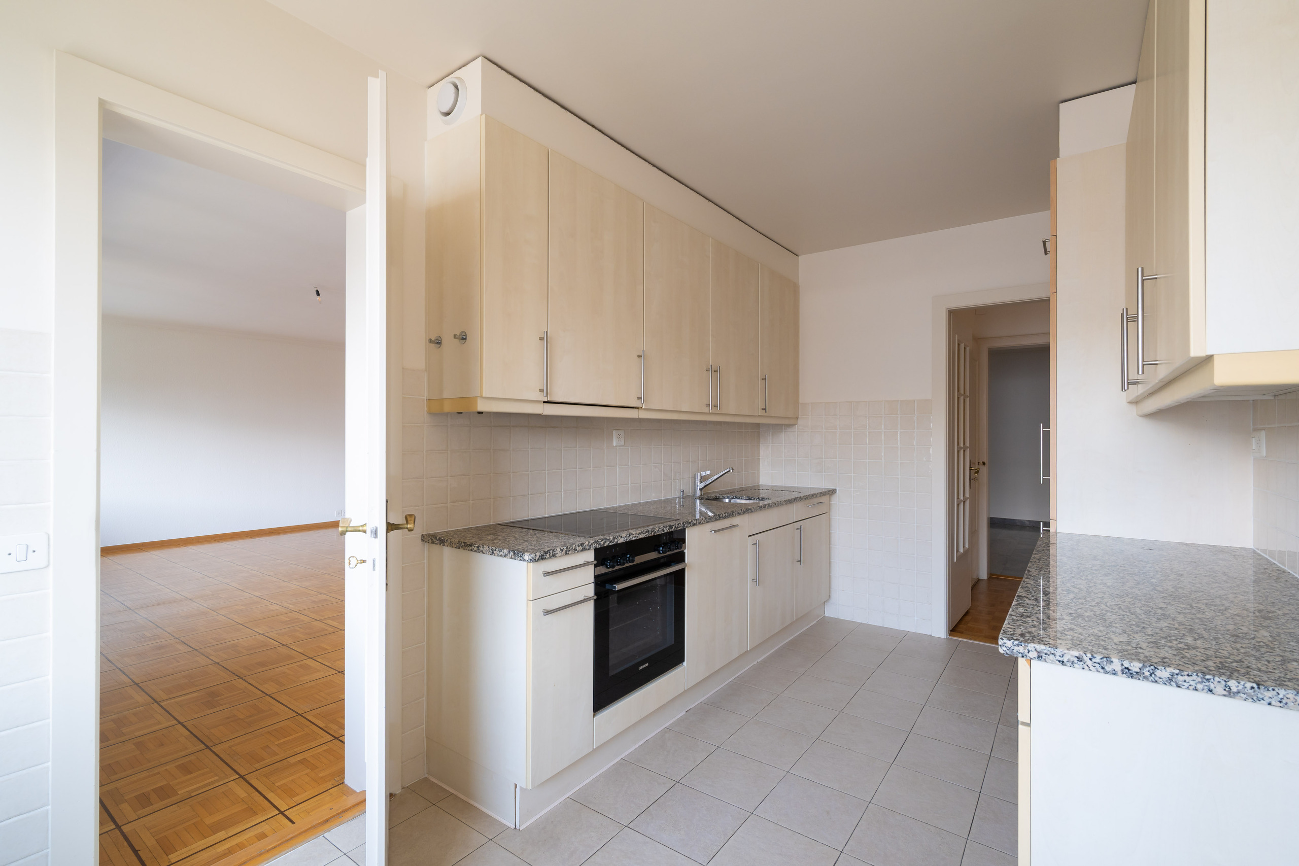 Interior view 3