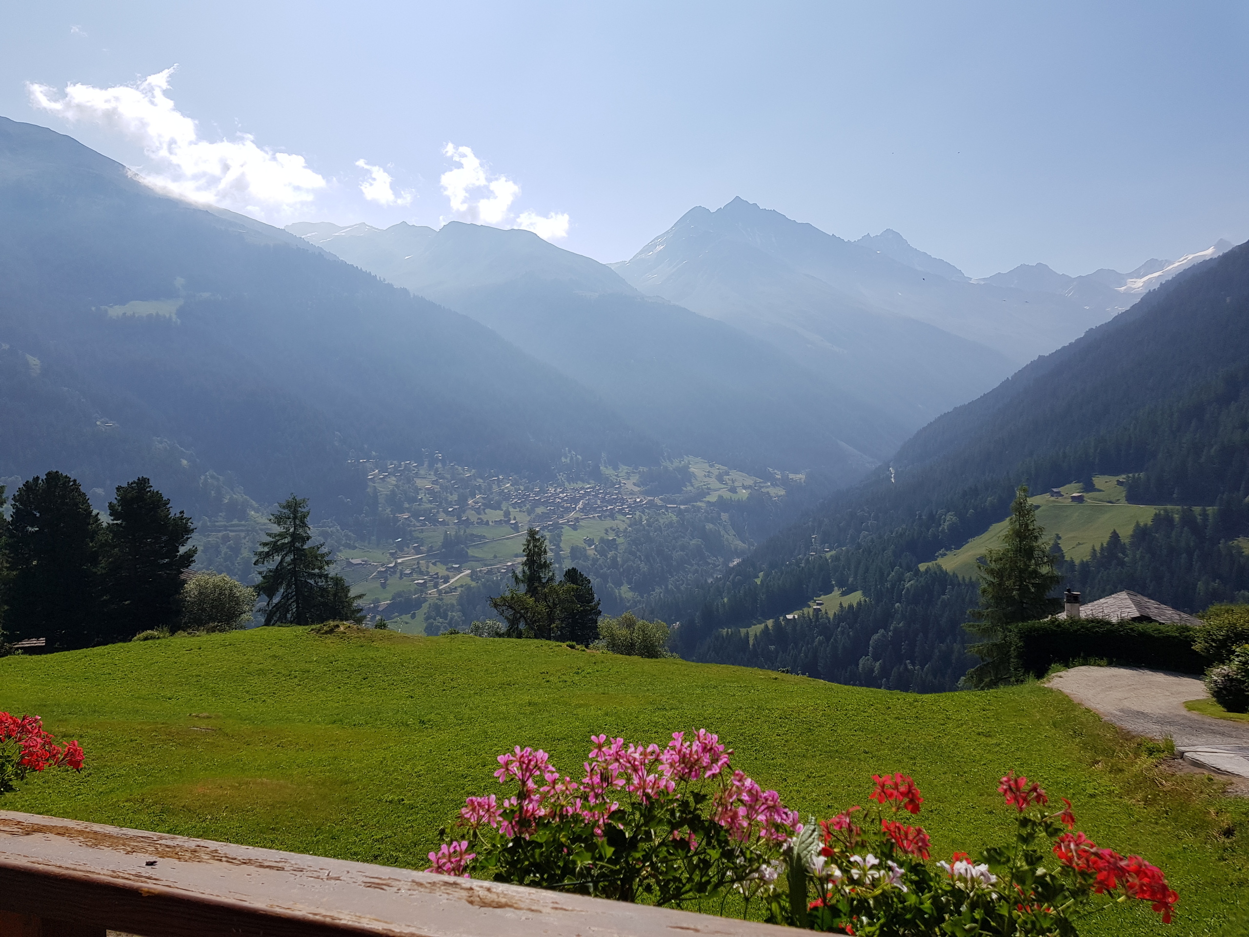 Vue dégagée du balcon Vue dégagée du balcon