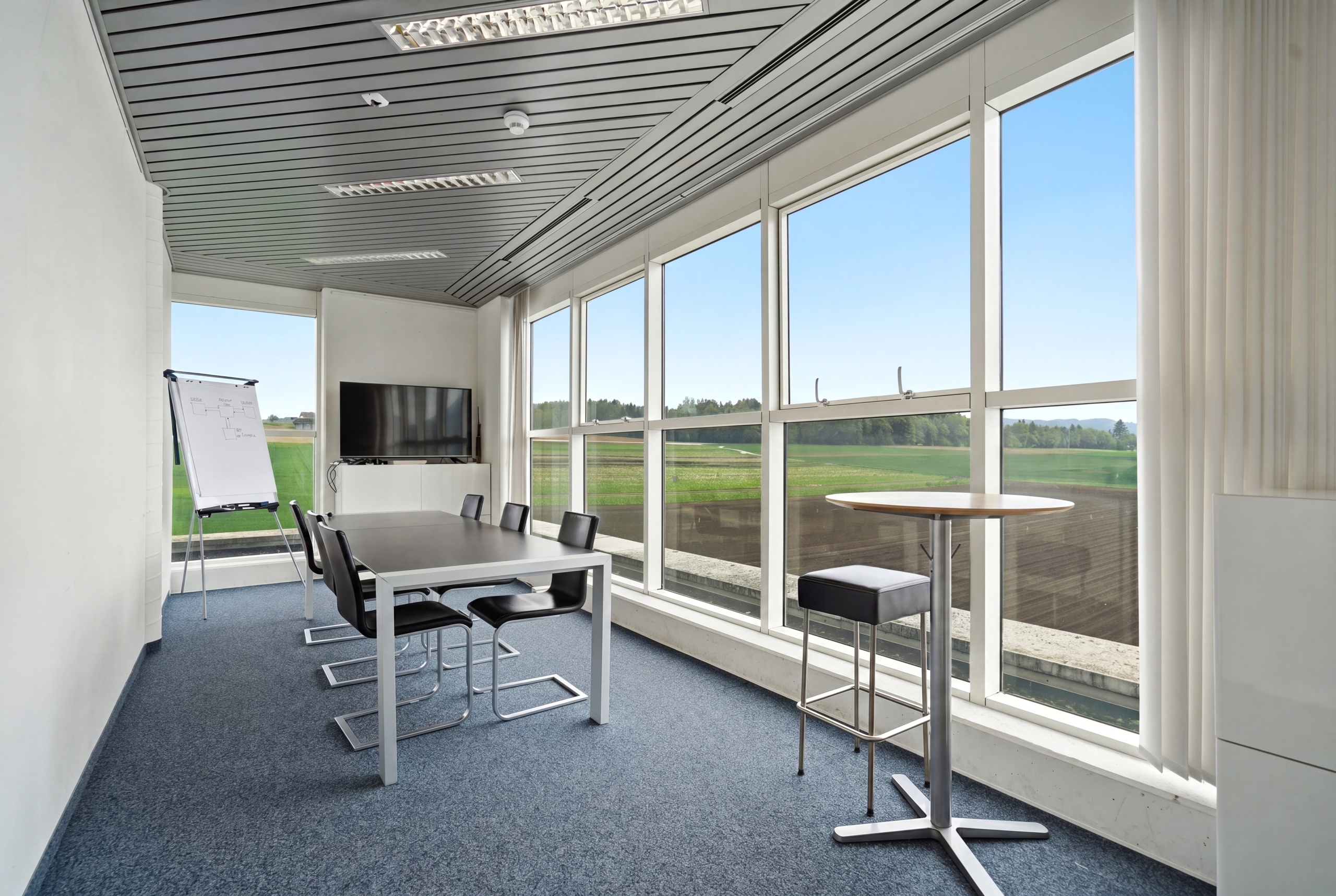 Interior view 21