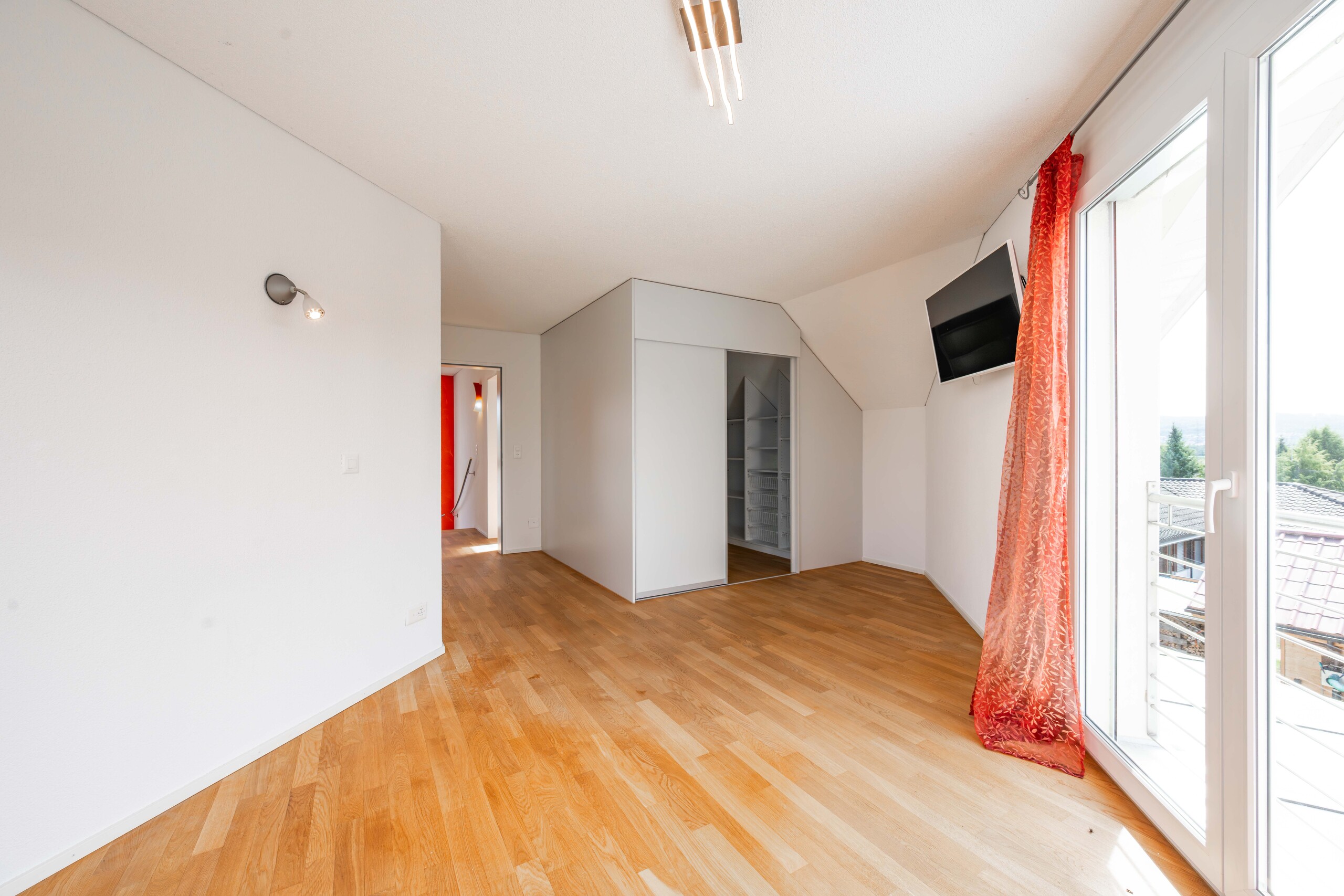 Interior view 5