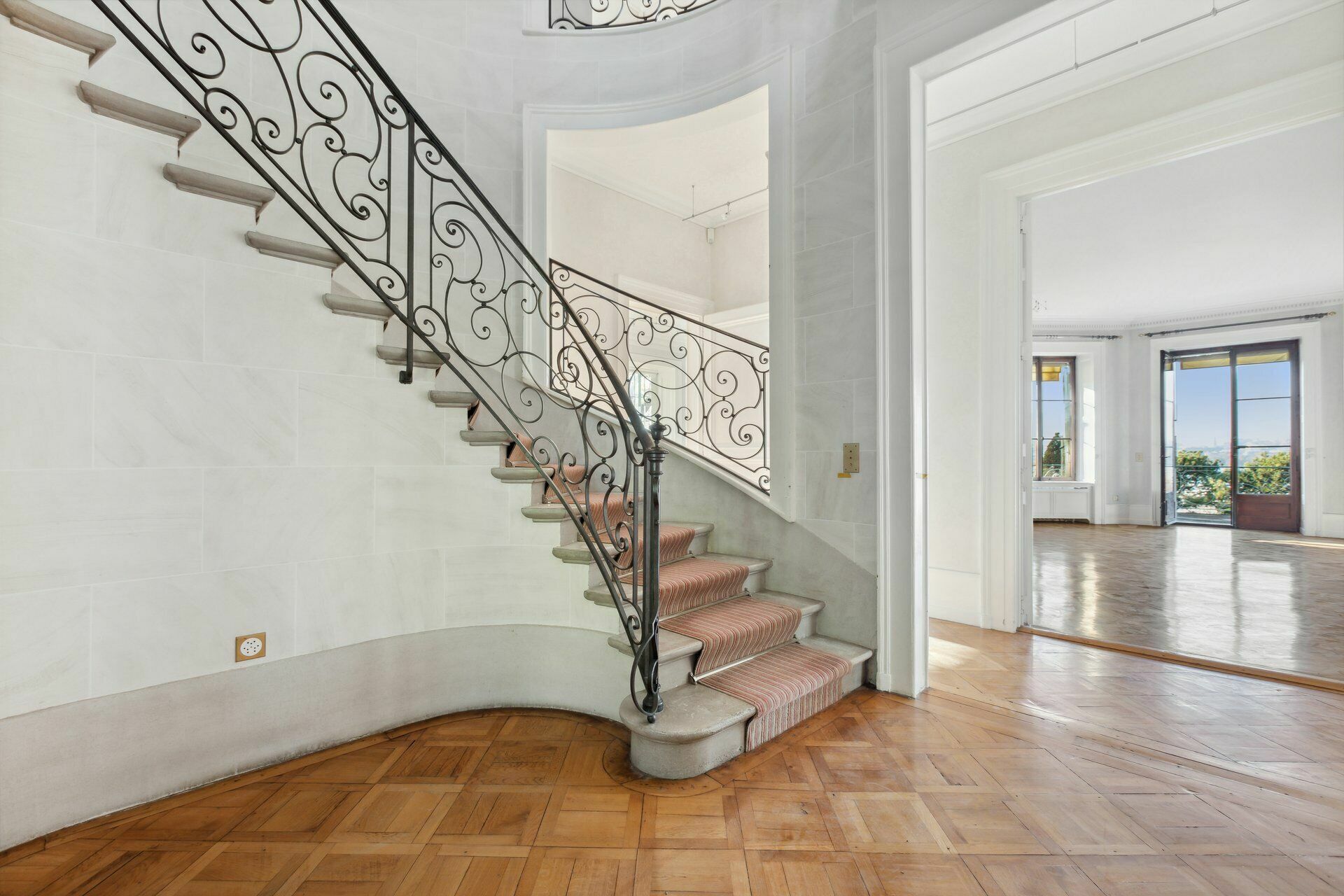 Interior view 1