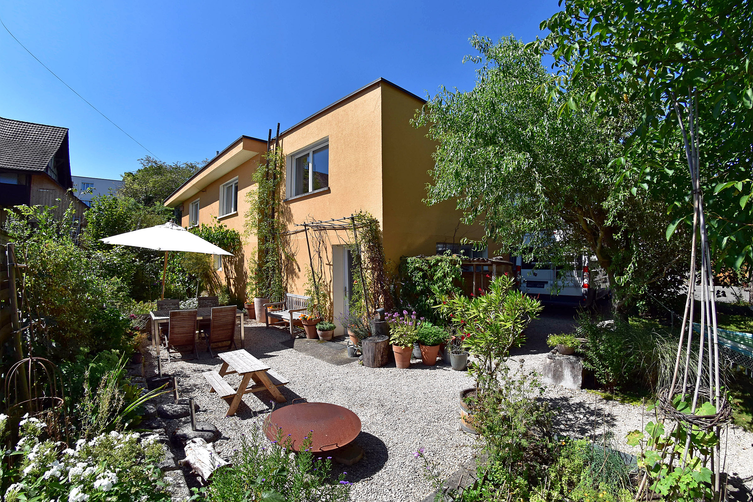 Einzigartige Liegenschaft mit viel Charme