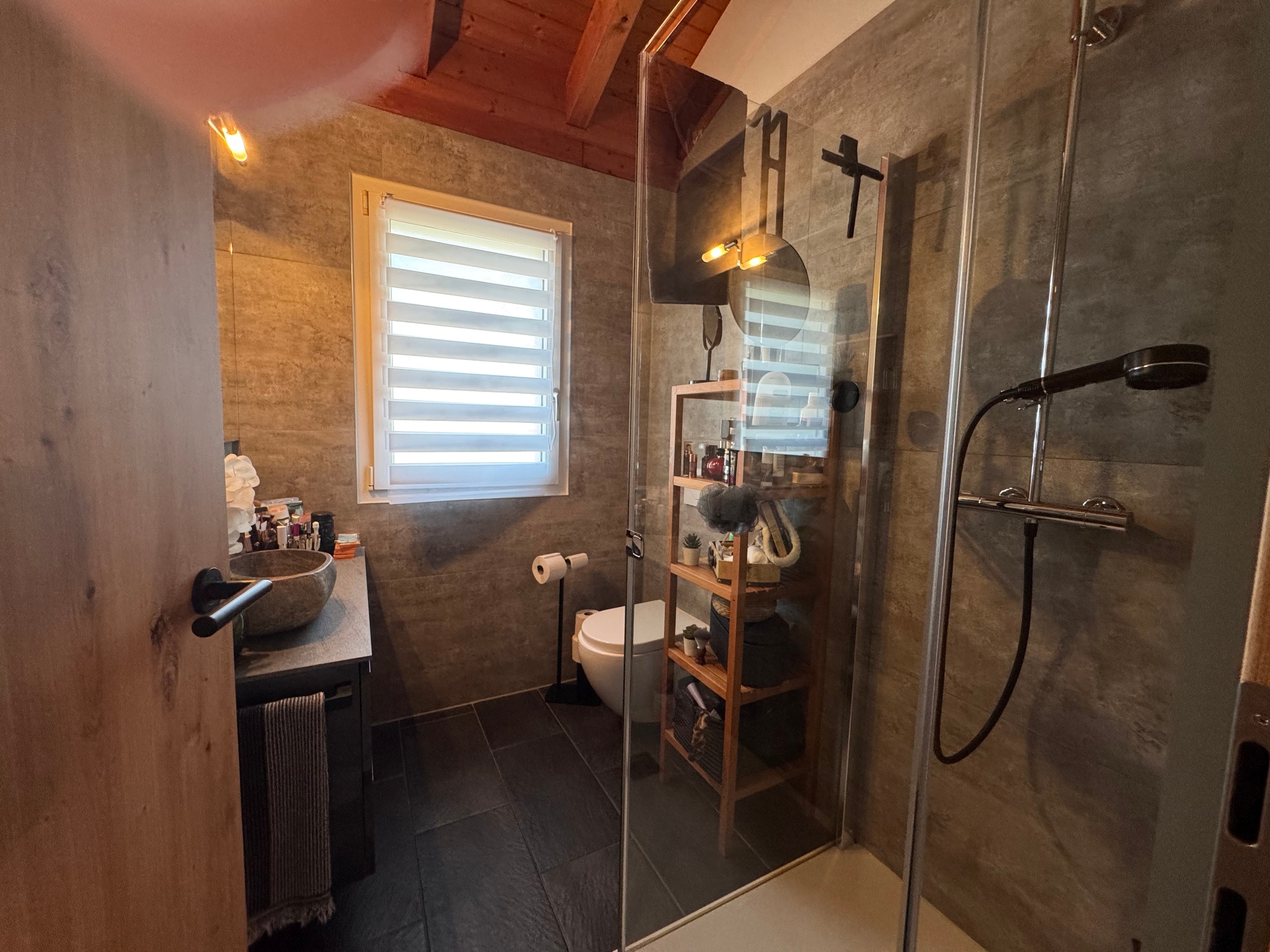 Picture 12