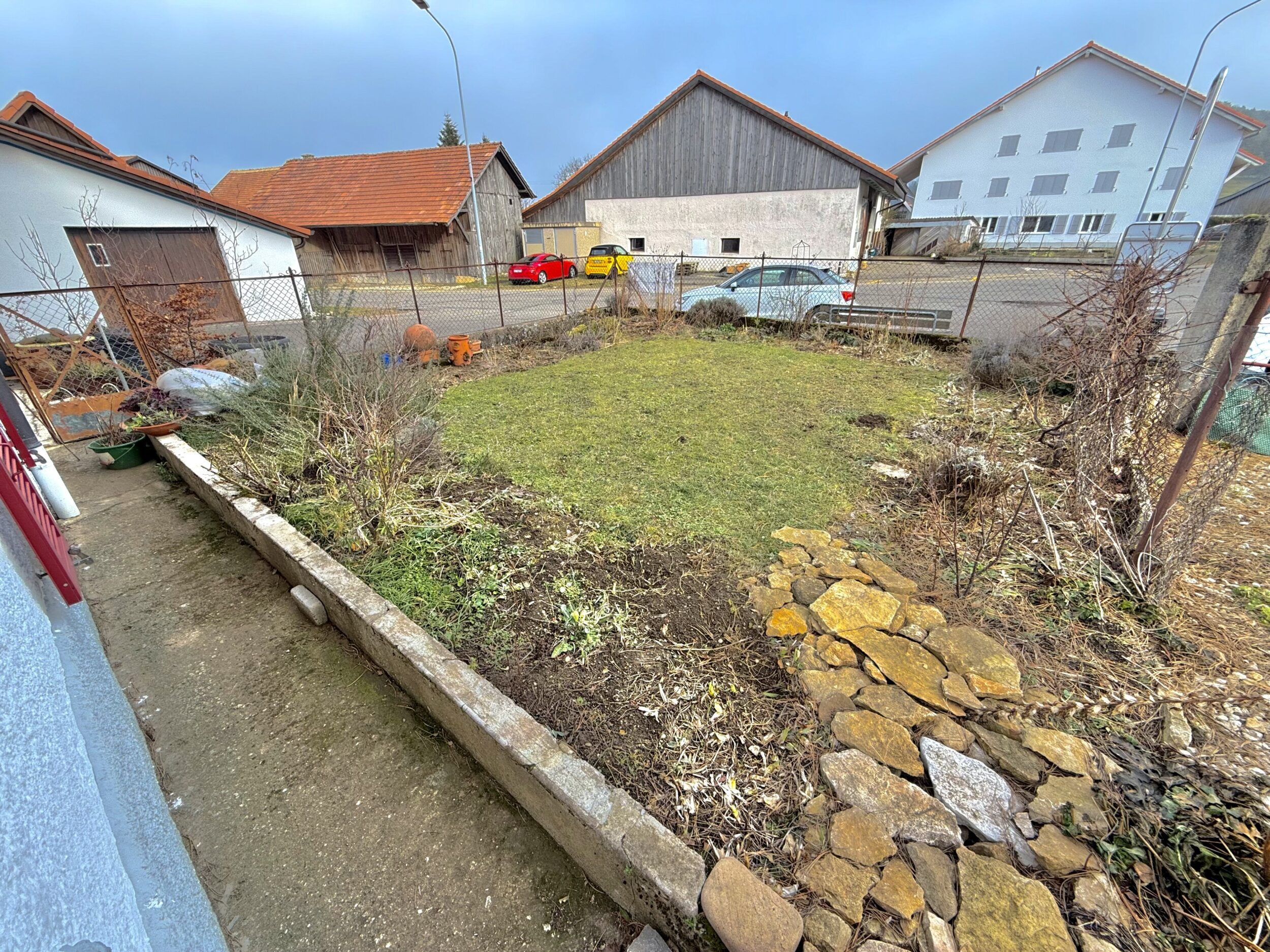 Photo 10