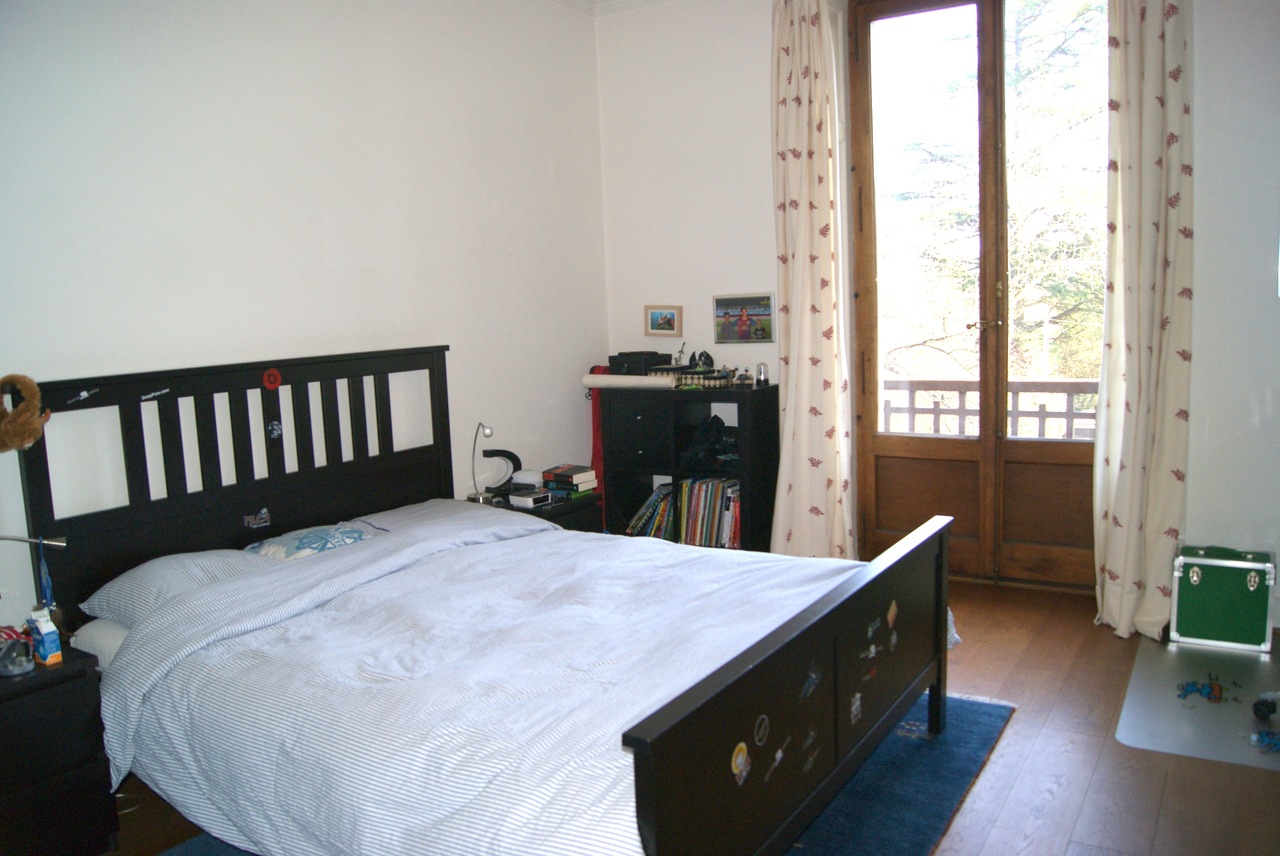 Picture 4