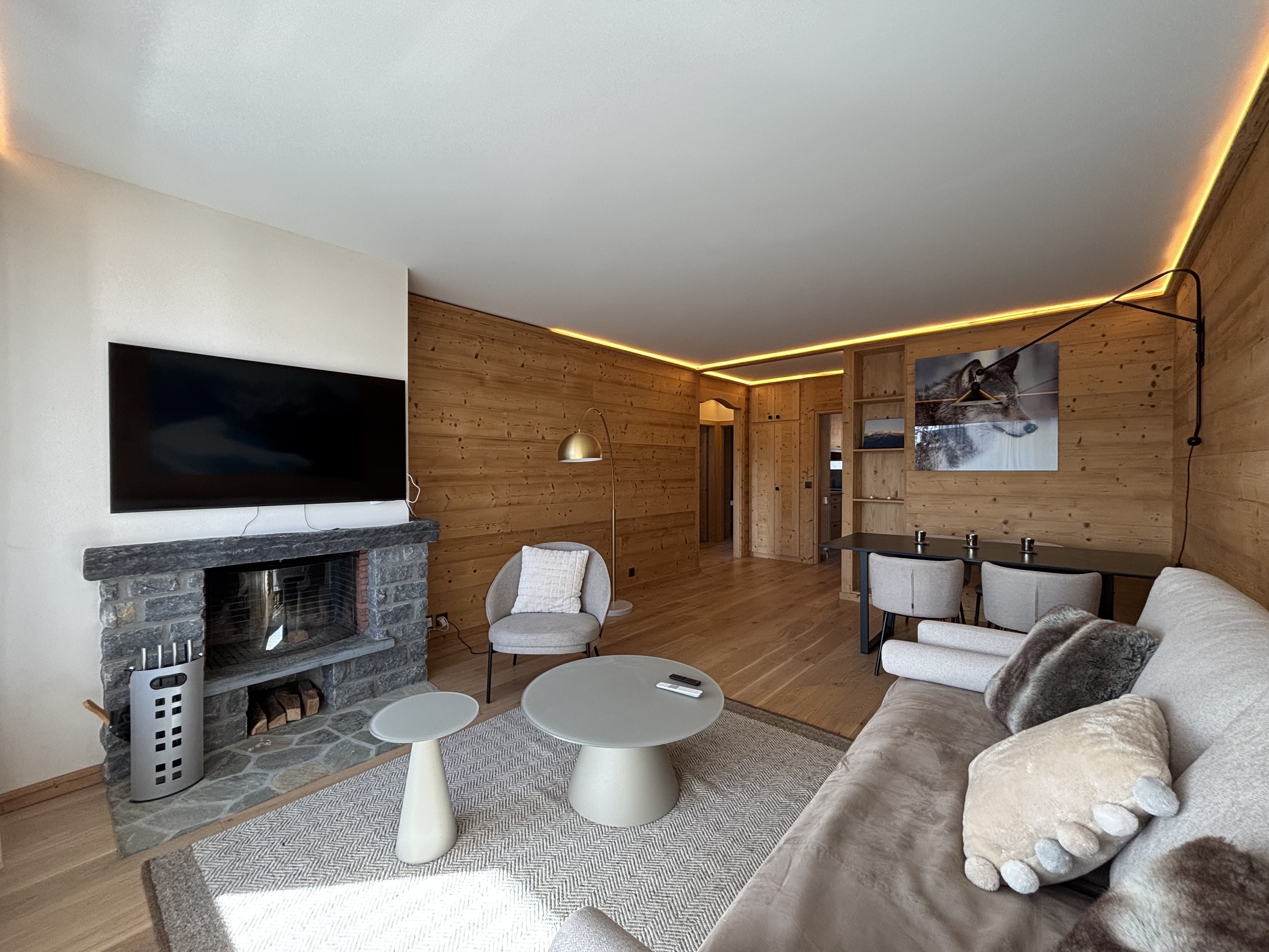 Interior view 1