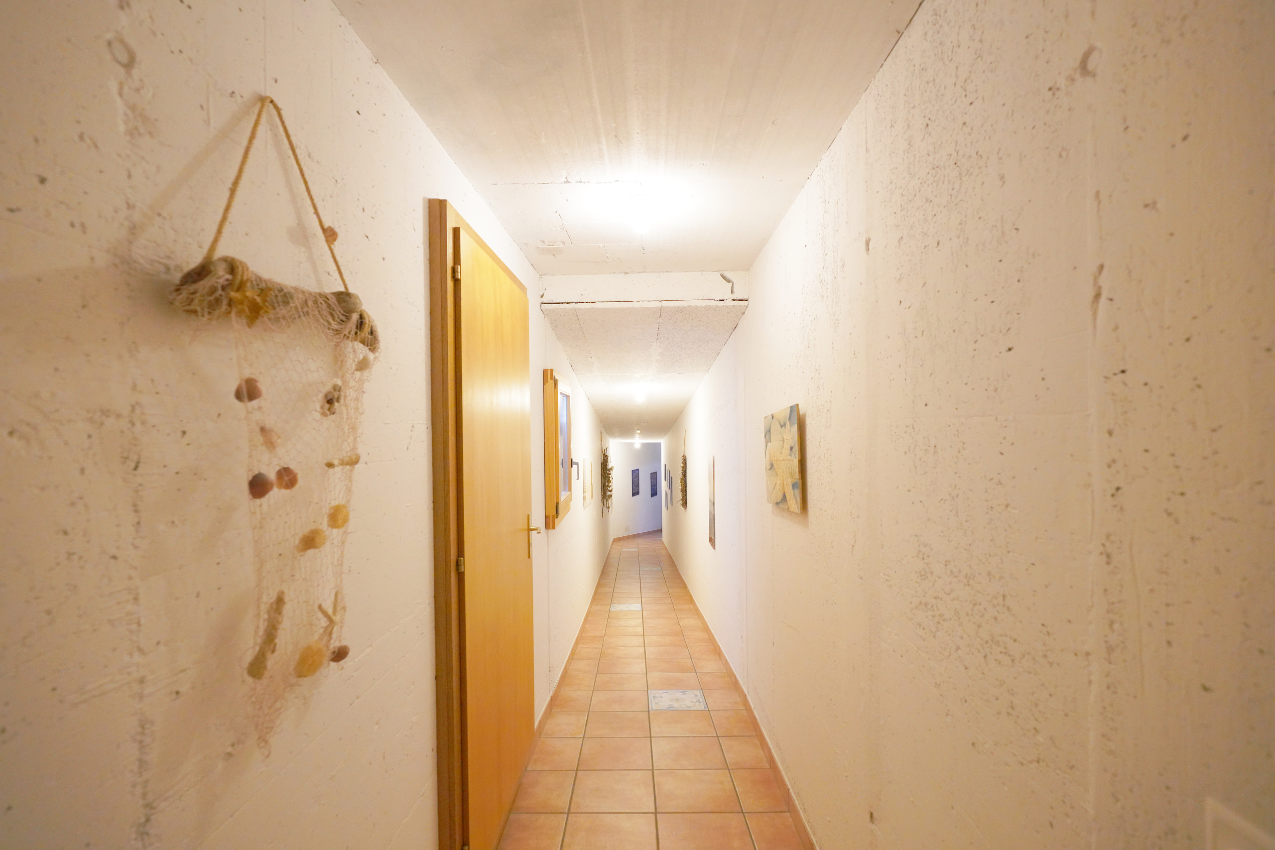 Couloir souterrain d'accès 