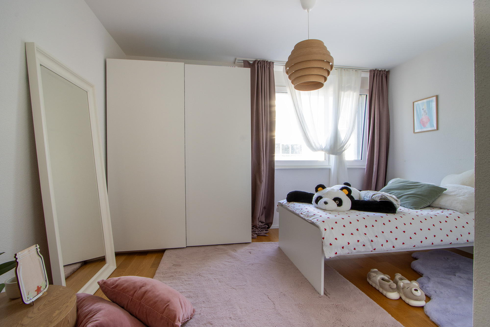 Interior view 9