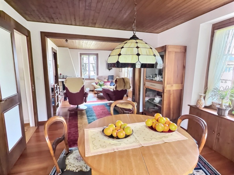 Interior view 4