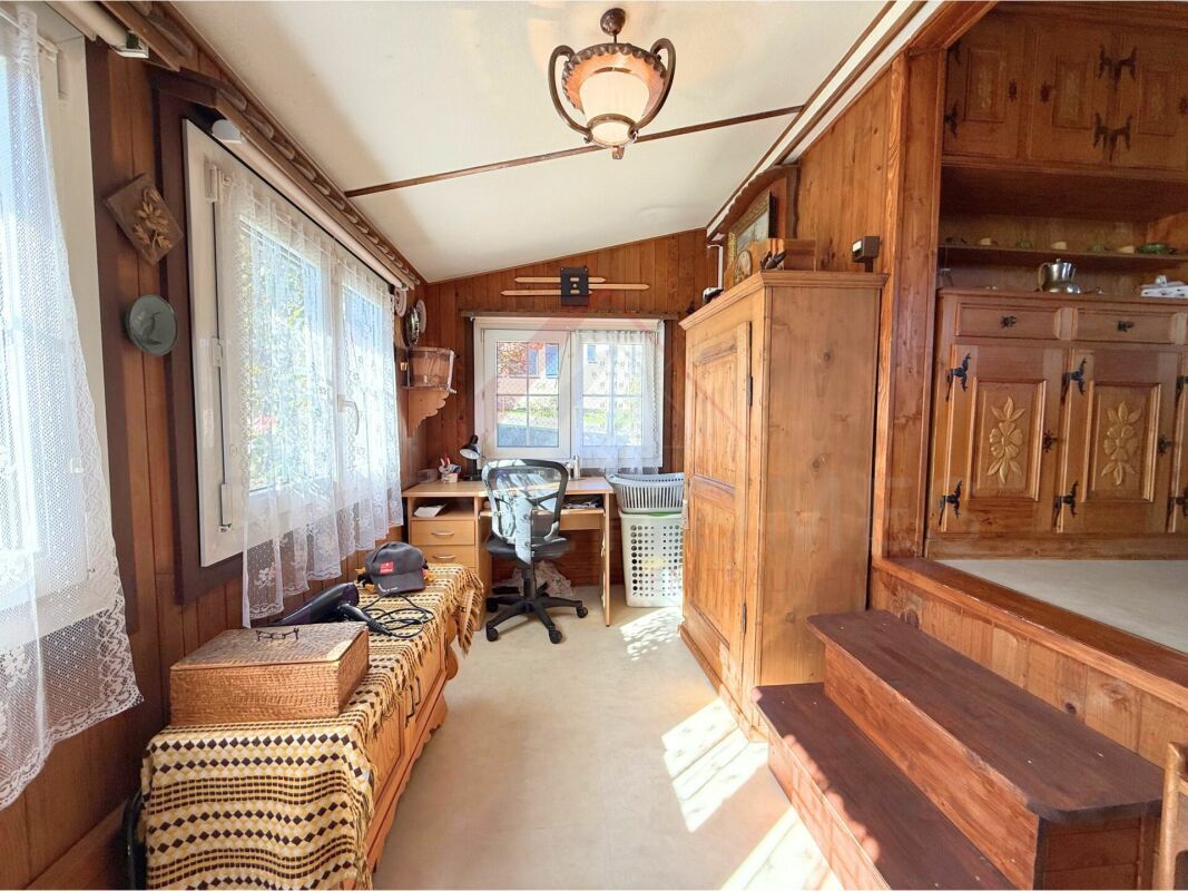 Büro / Arbeitszimmer ? Bureau