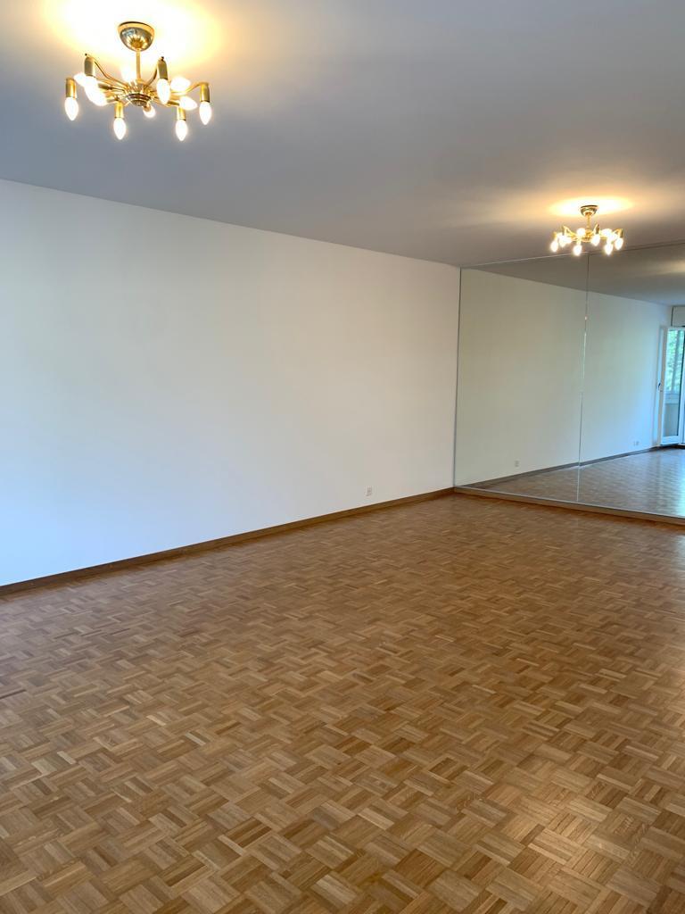 Interior view 5