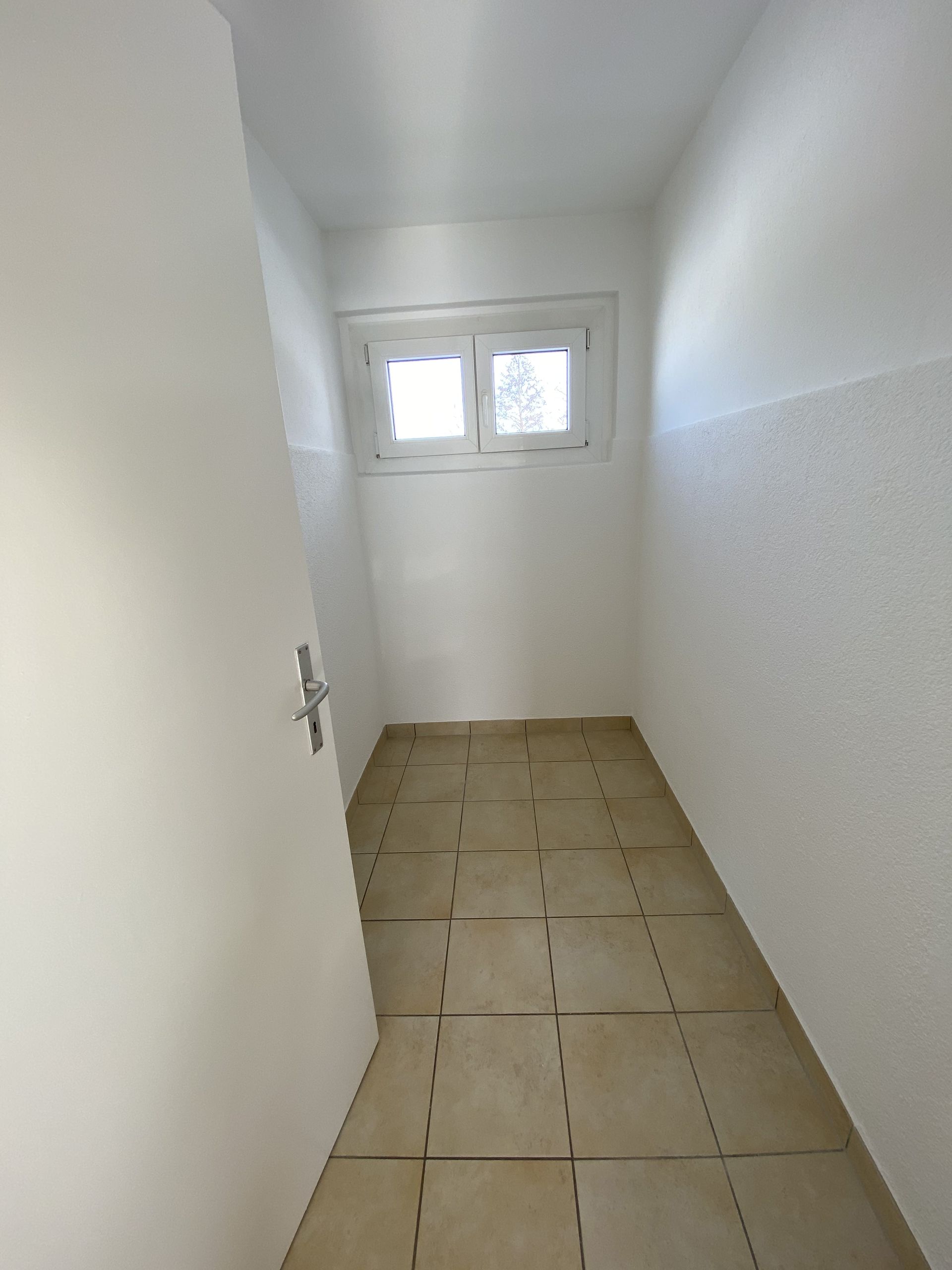 Interior view 12