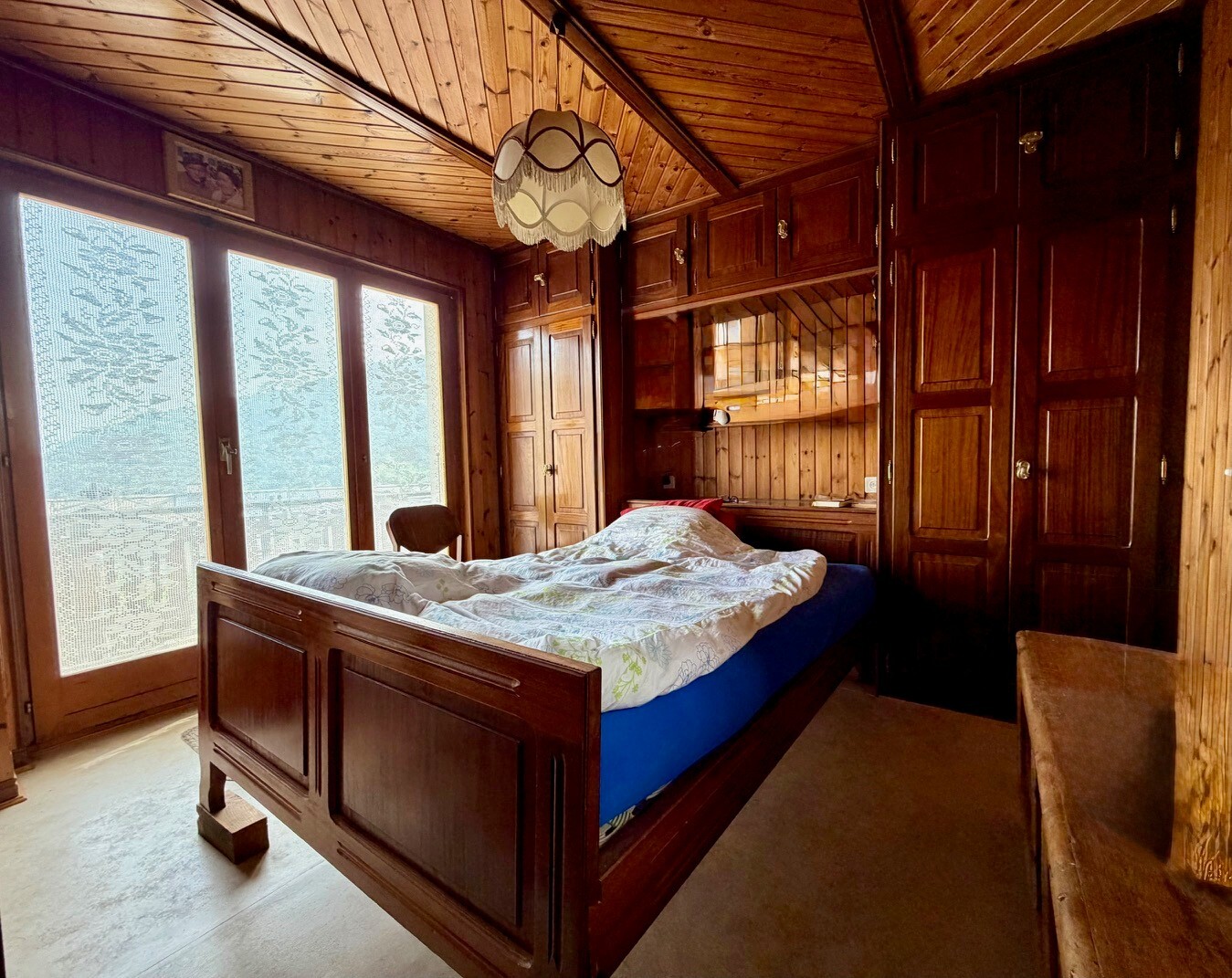 Interior view 3