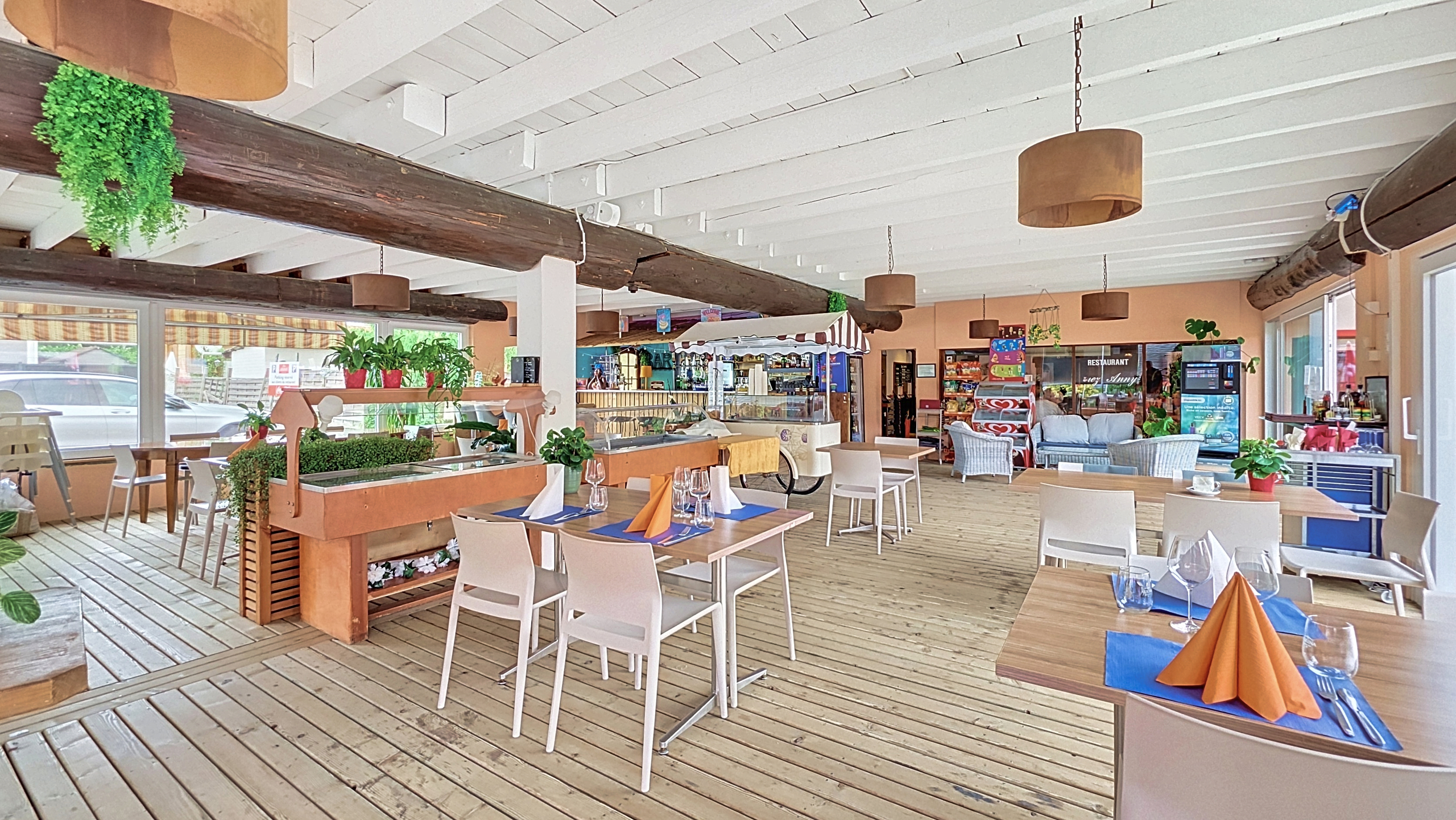 Café-restaurant 140 m2 Café-restaurant 140 m2