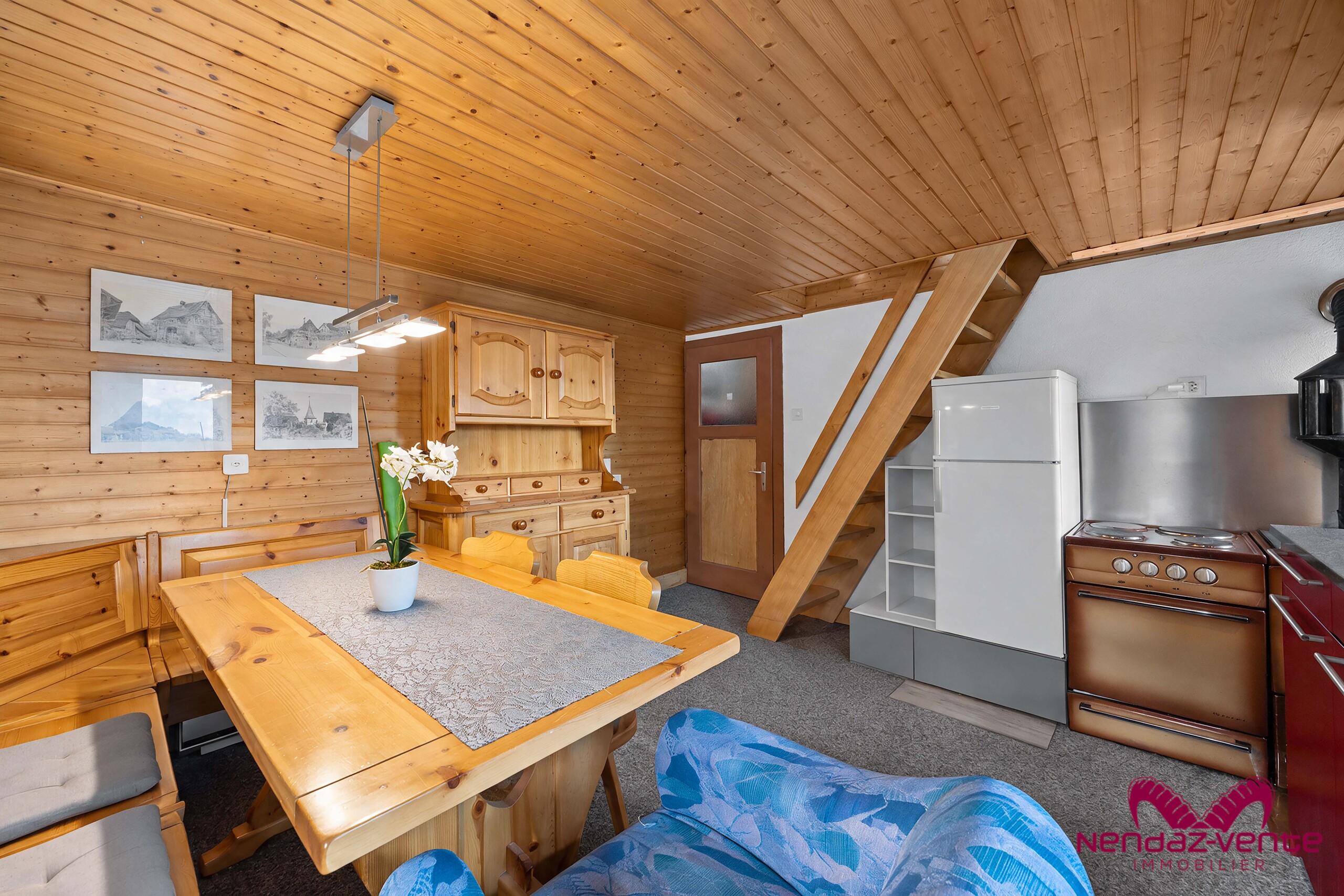 Interior view 4