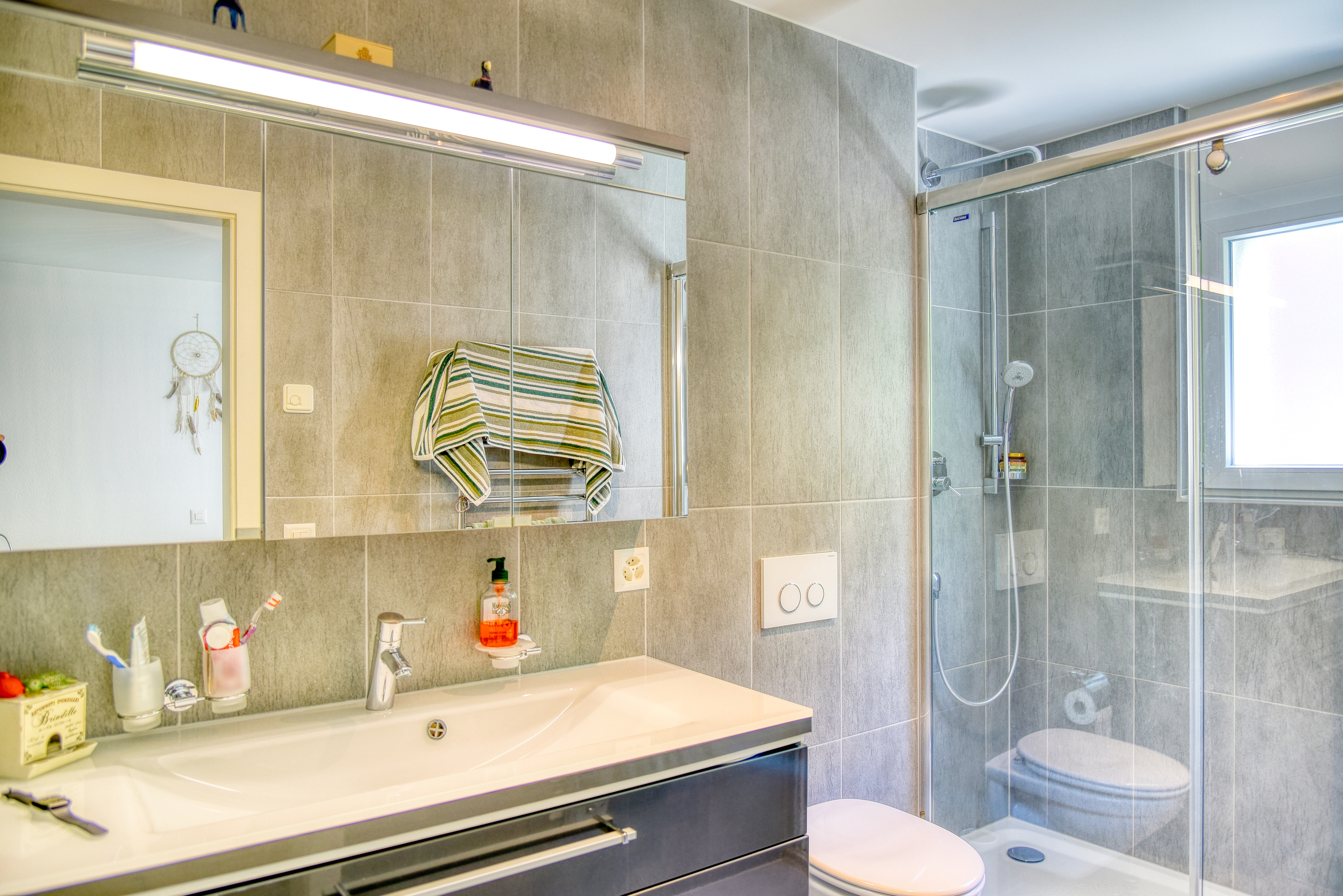 Appartement Sierre - Salle de douche Appartement Sierre - Salle de douche
