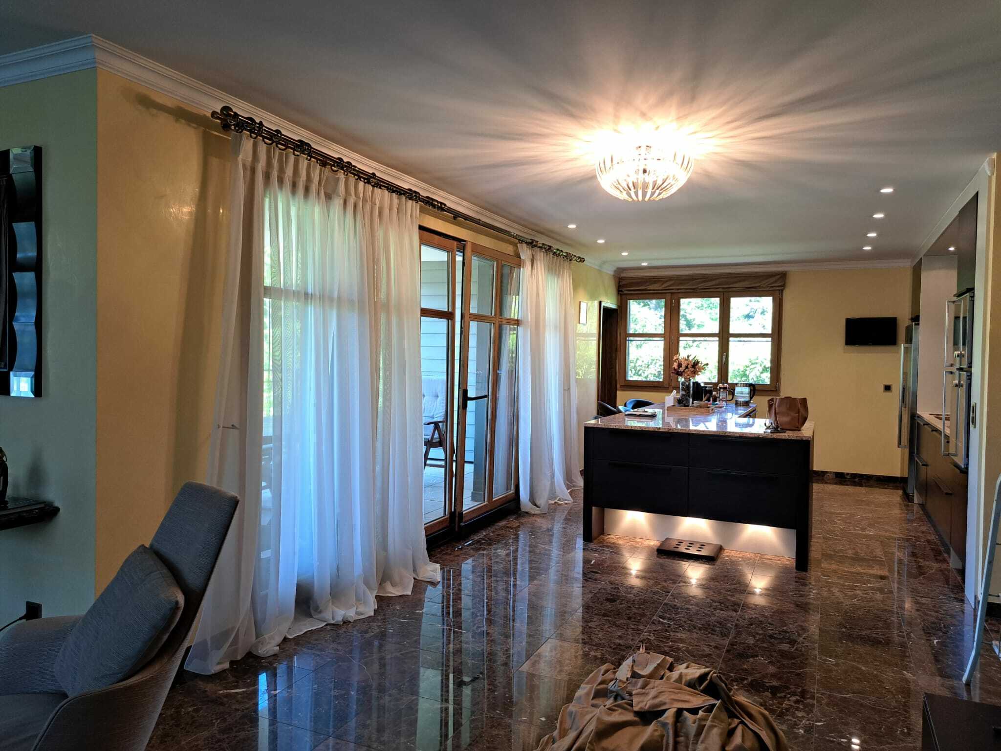Interior view 12