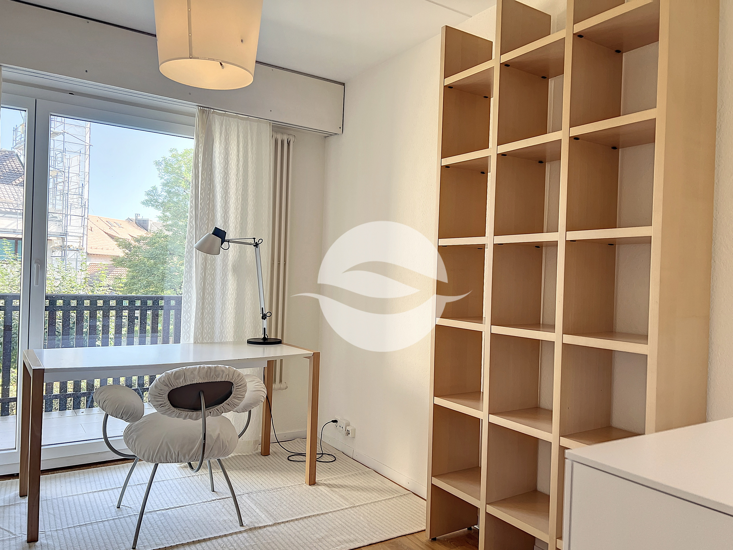 Première chambre/bureau Première chambre/bureau