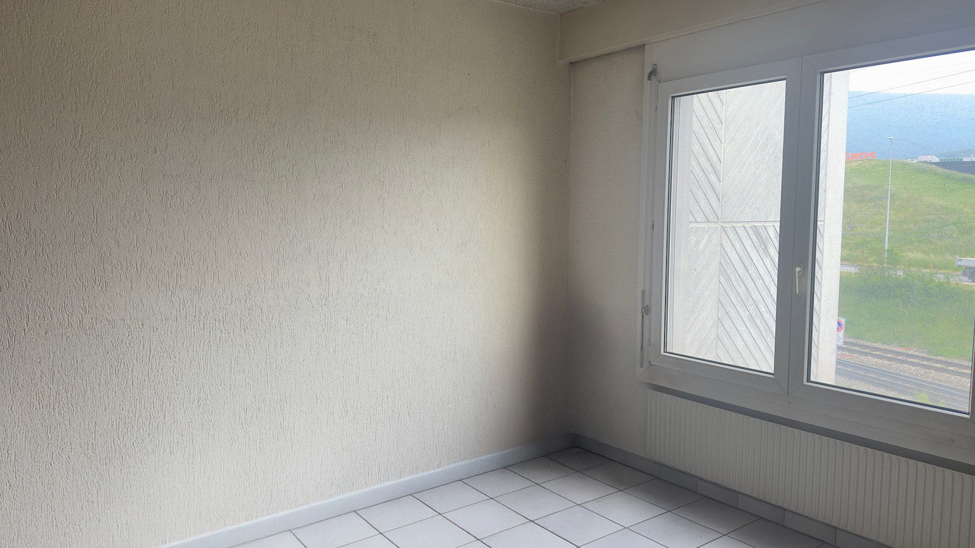 Interior view 6