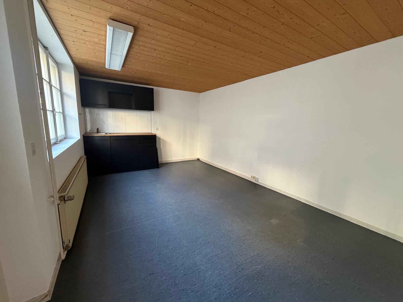 Interior view 6