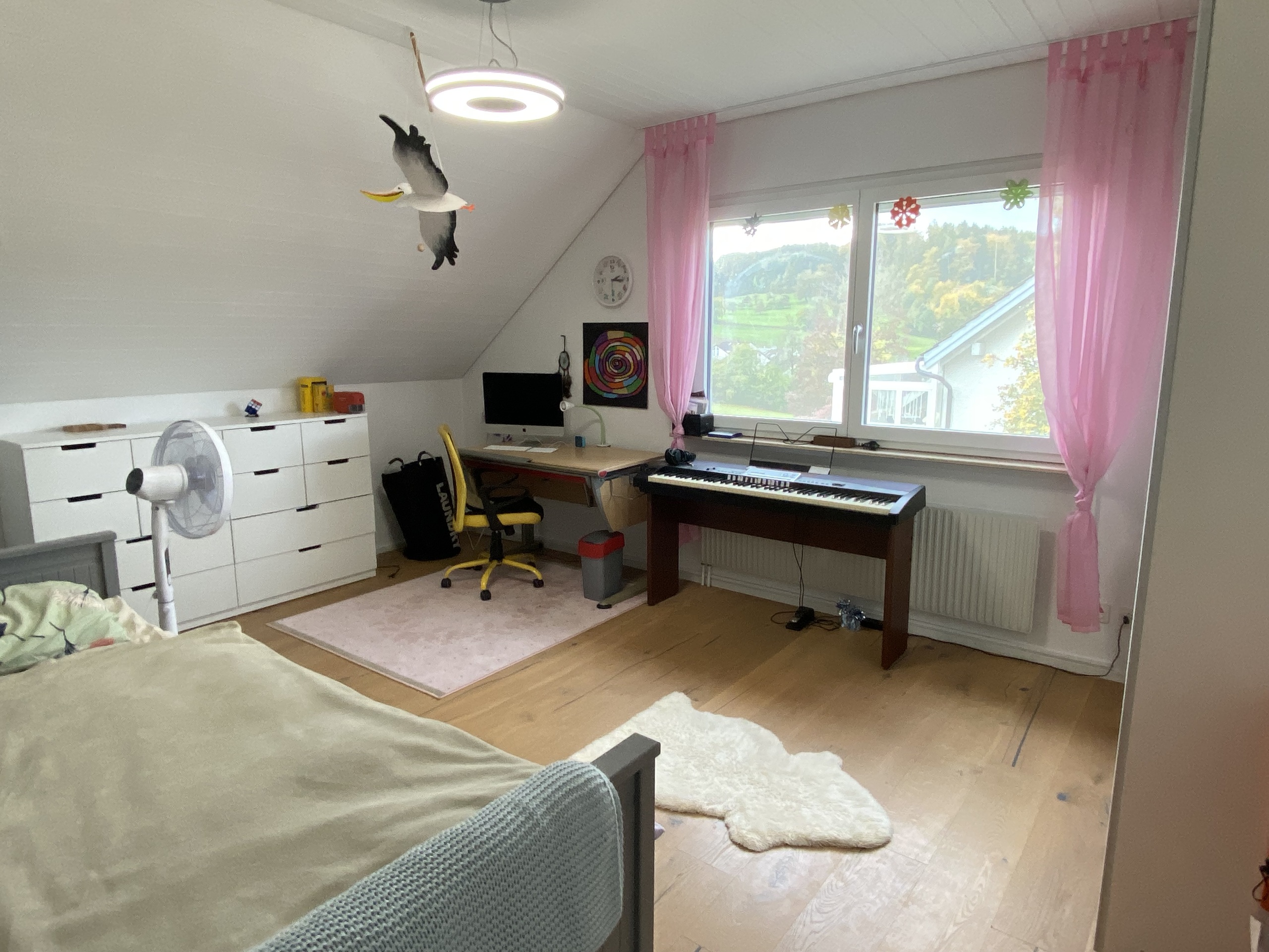 Zimmer 2 OG