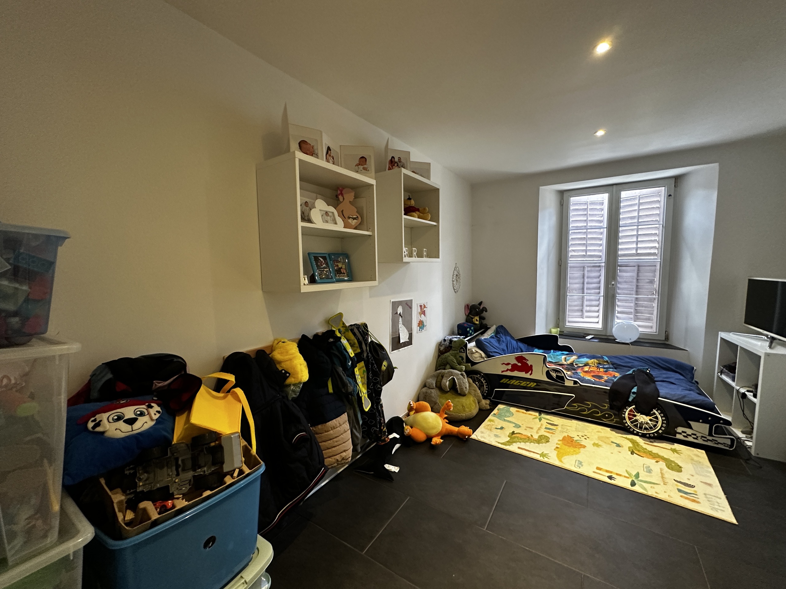 Photo 6