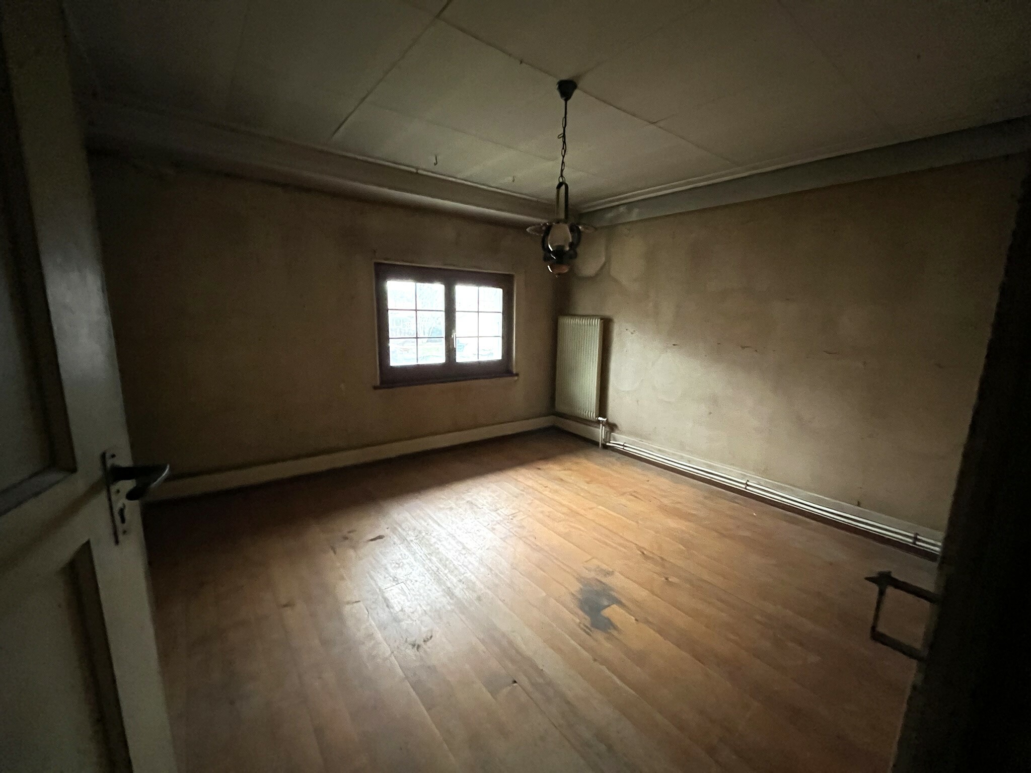 Chambre à l'étage. Chambre à l'étage.