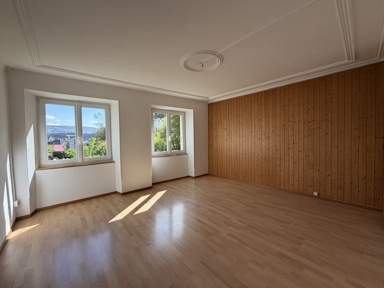 Interior view 28