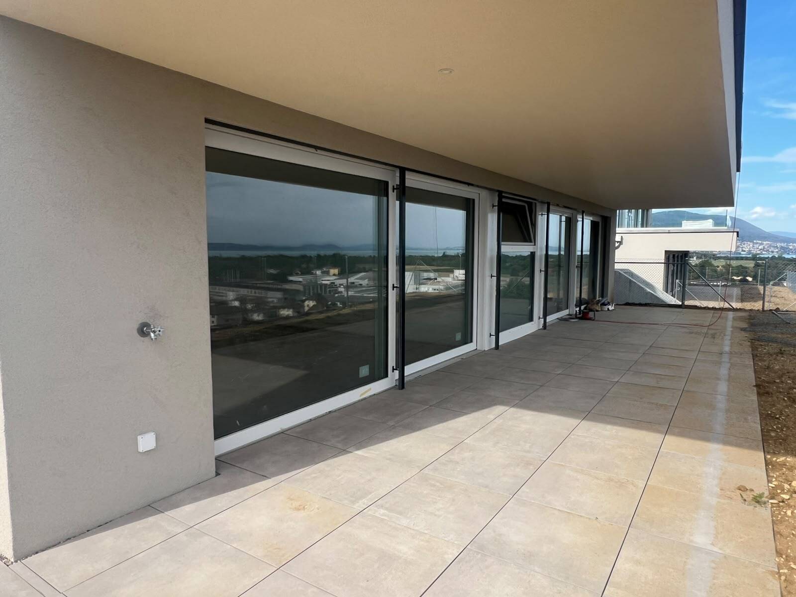 Exterior view 2