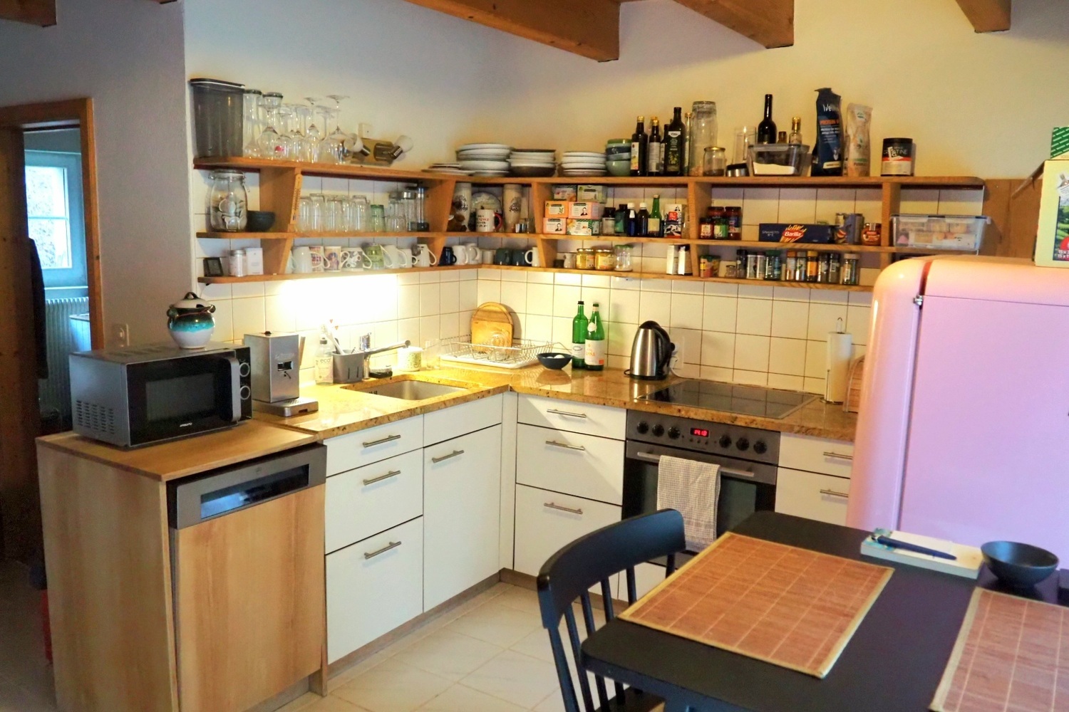 Photo 6